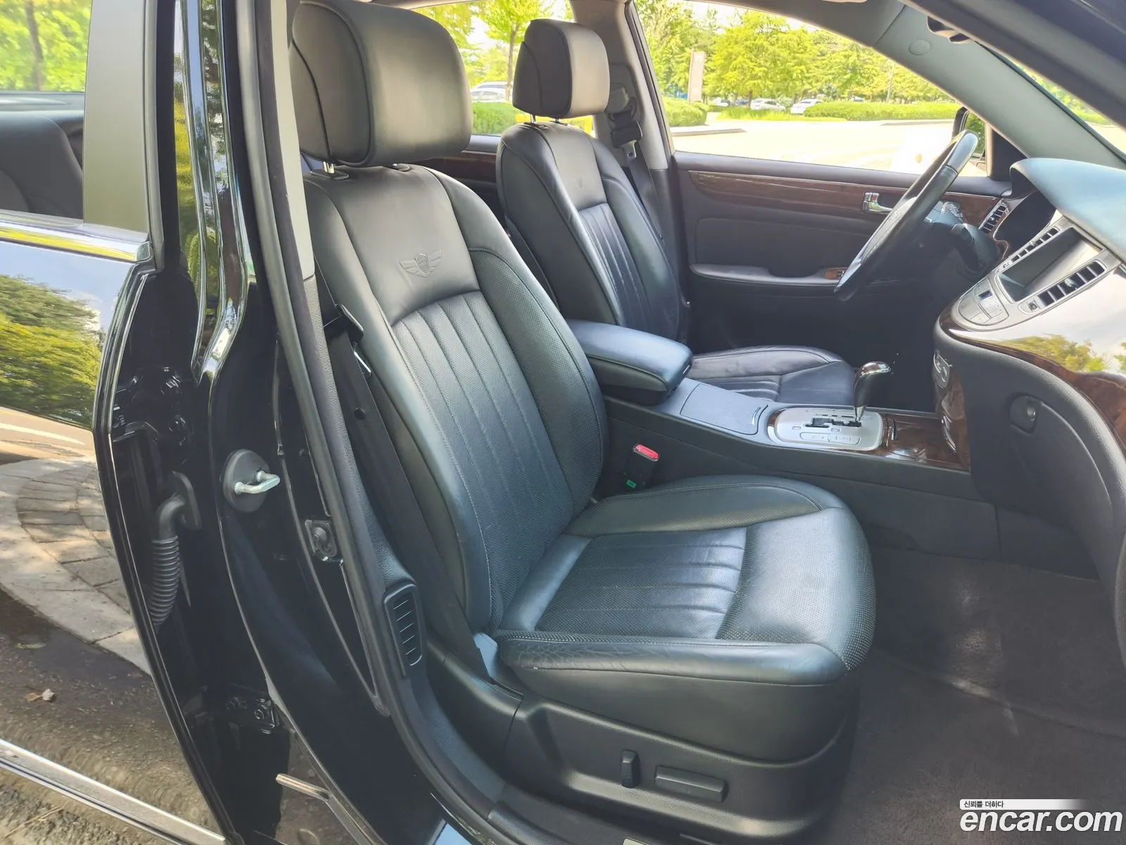 Hyundai Genesis 2008 — 8