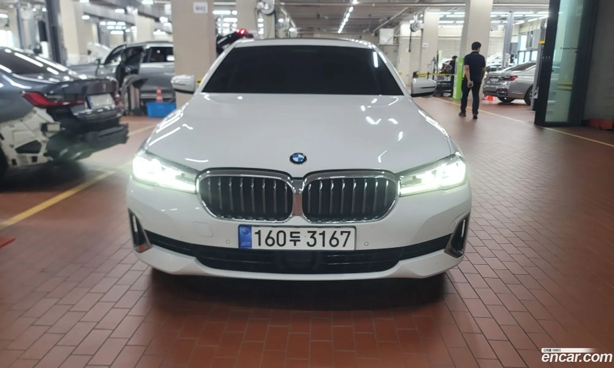 BMW 5 Series 2022 — 3