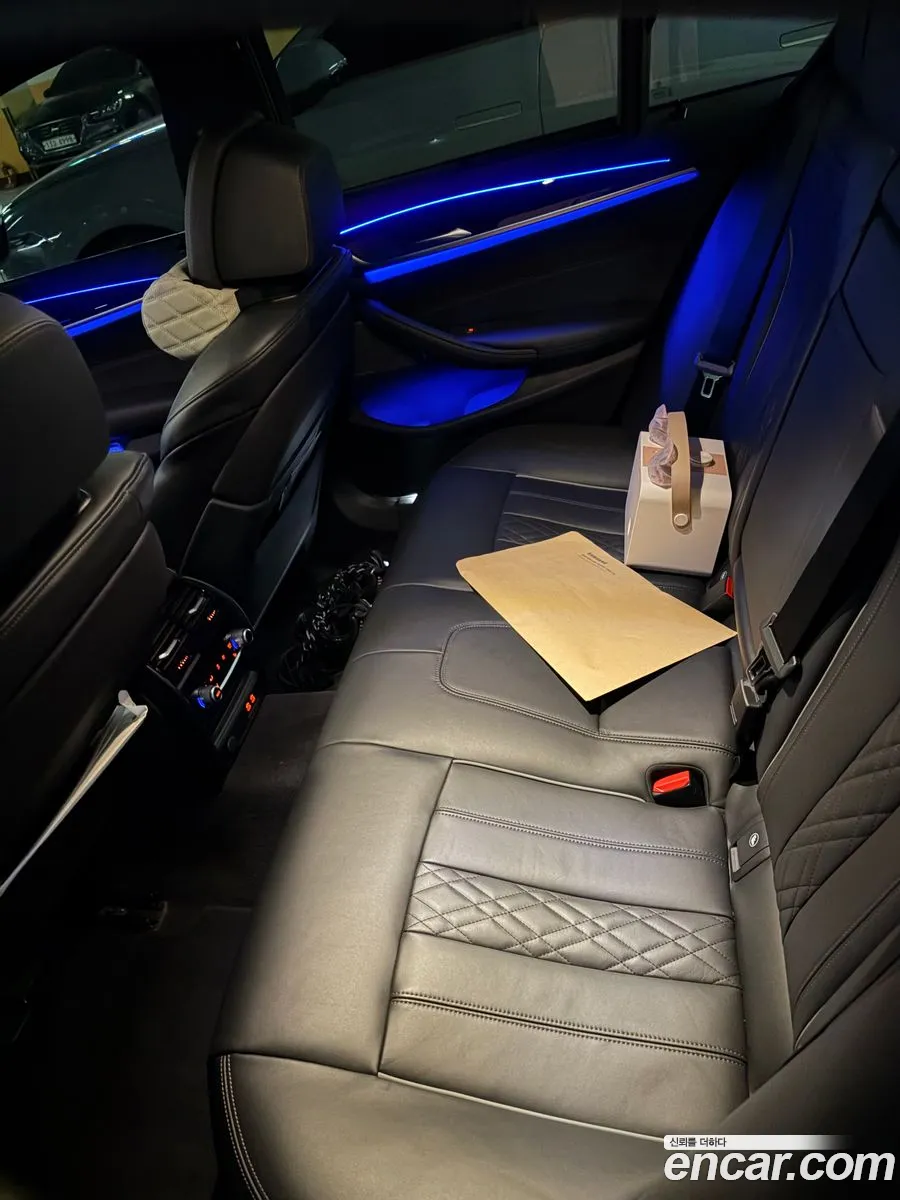 BMW 5 Series 2023 — 4