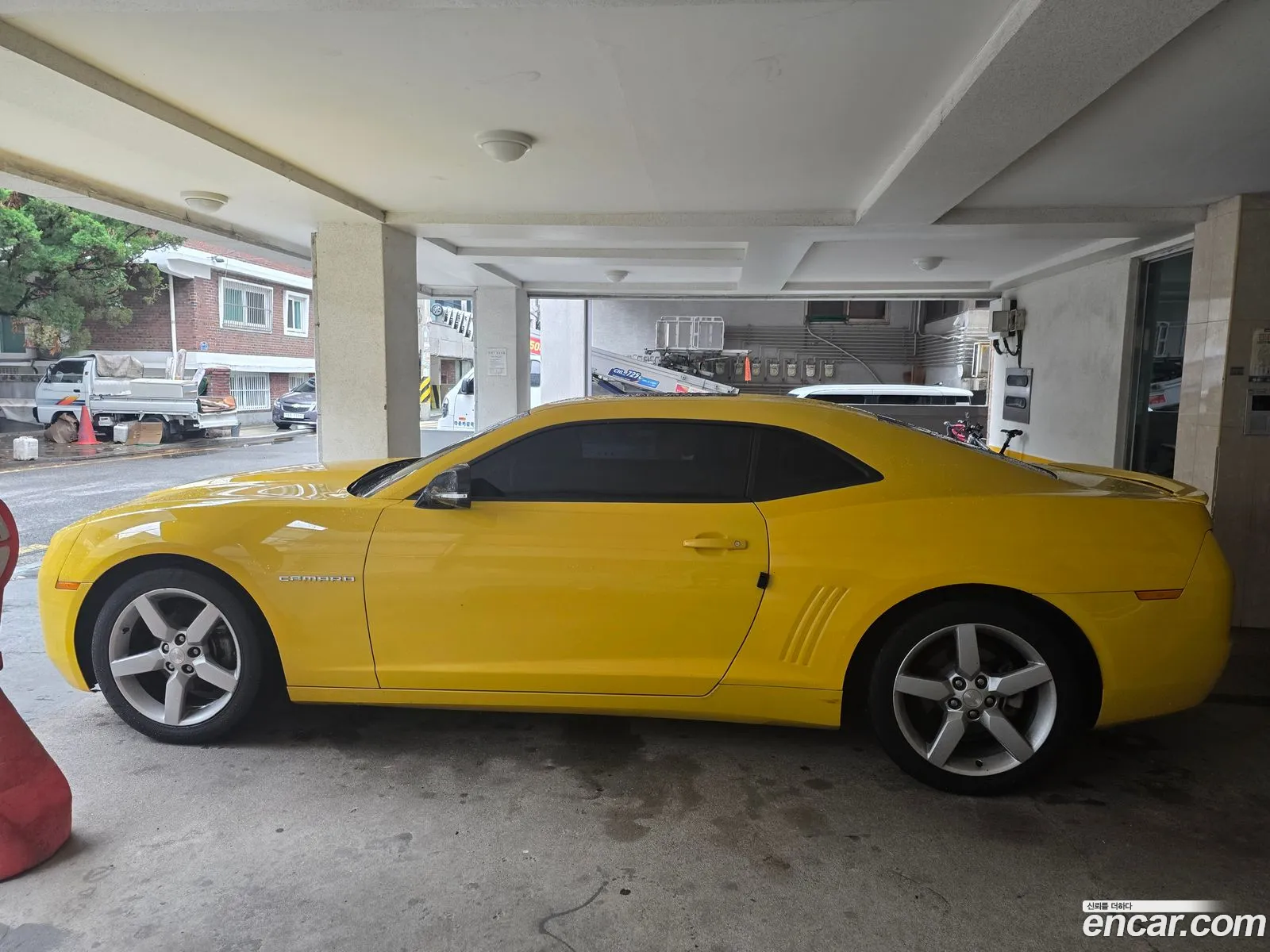 Chevrolet (GM Daewoo) Camaro 2011 — 4