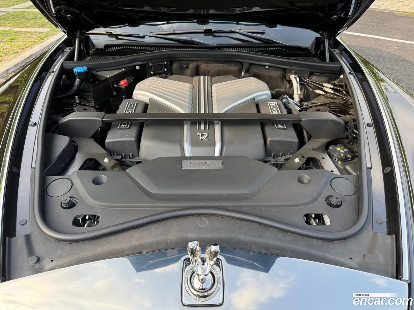 Rolls-Royce Phantom 2023 — 8