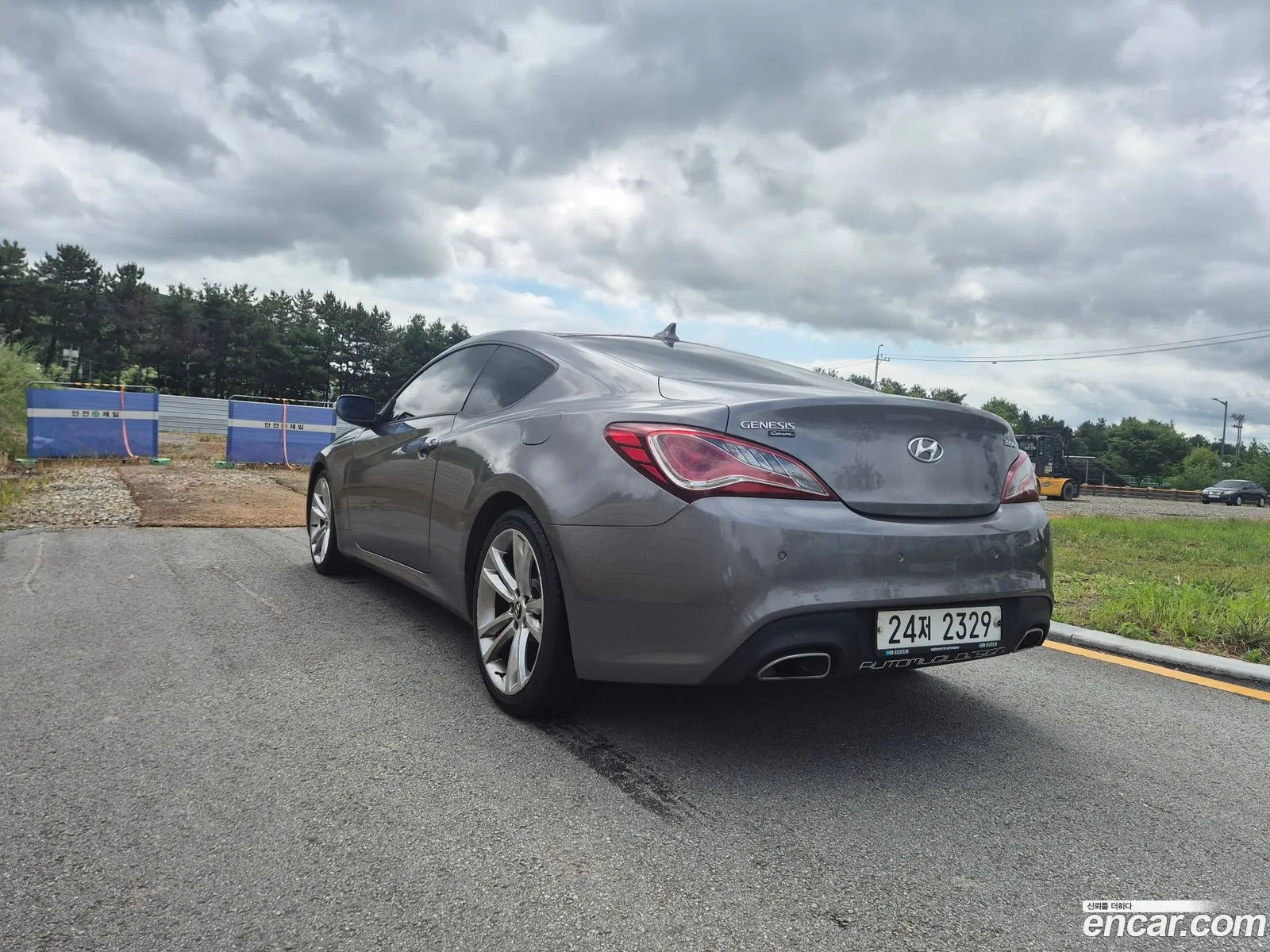 Hyundai Genesis Coupe