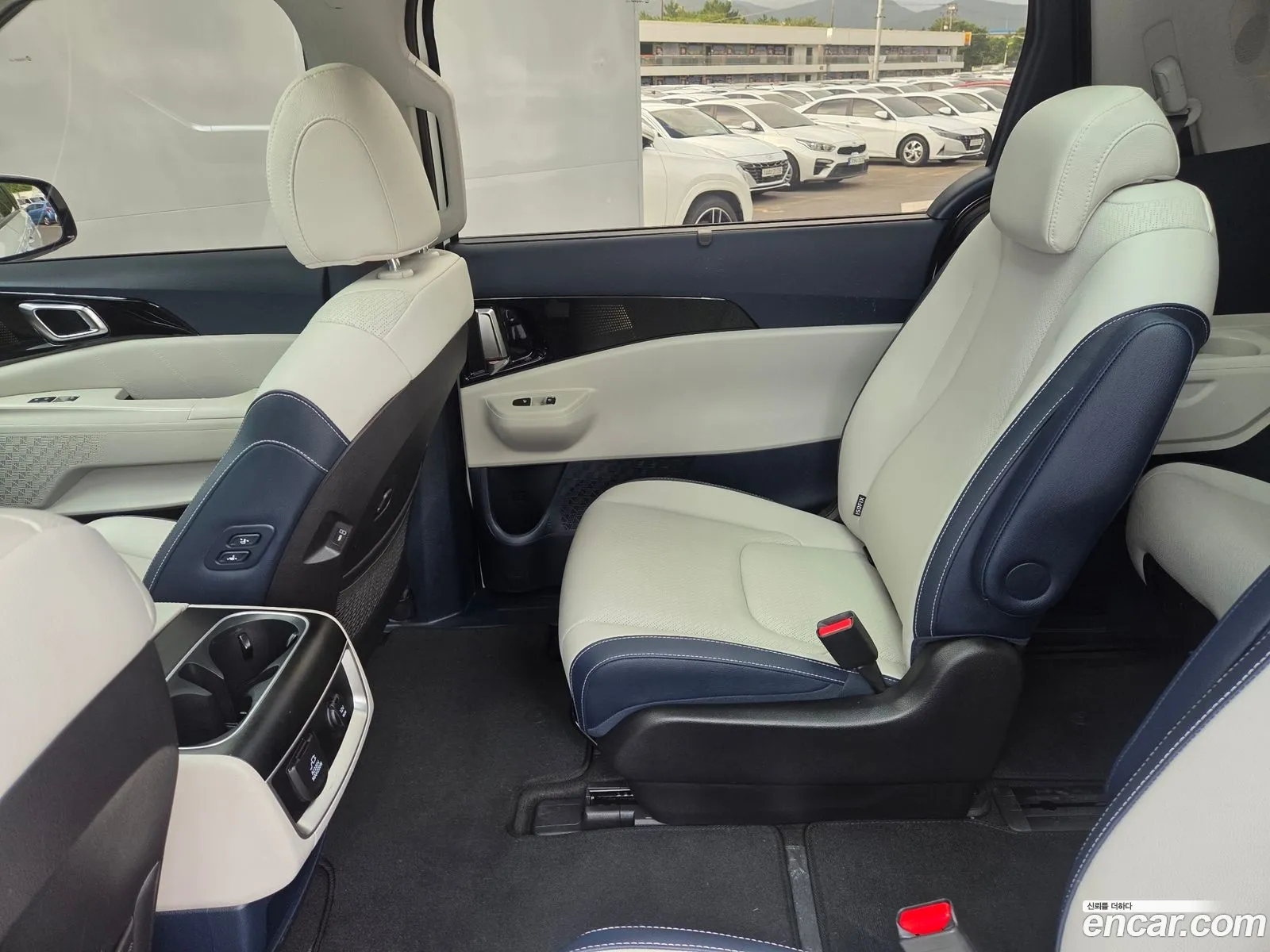 Kia Carnival 2024 — 6