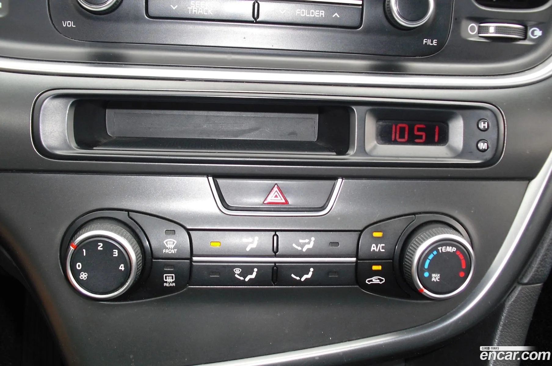 Kia K5 2015 — 17