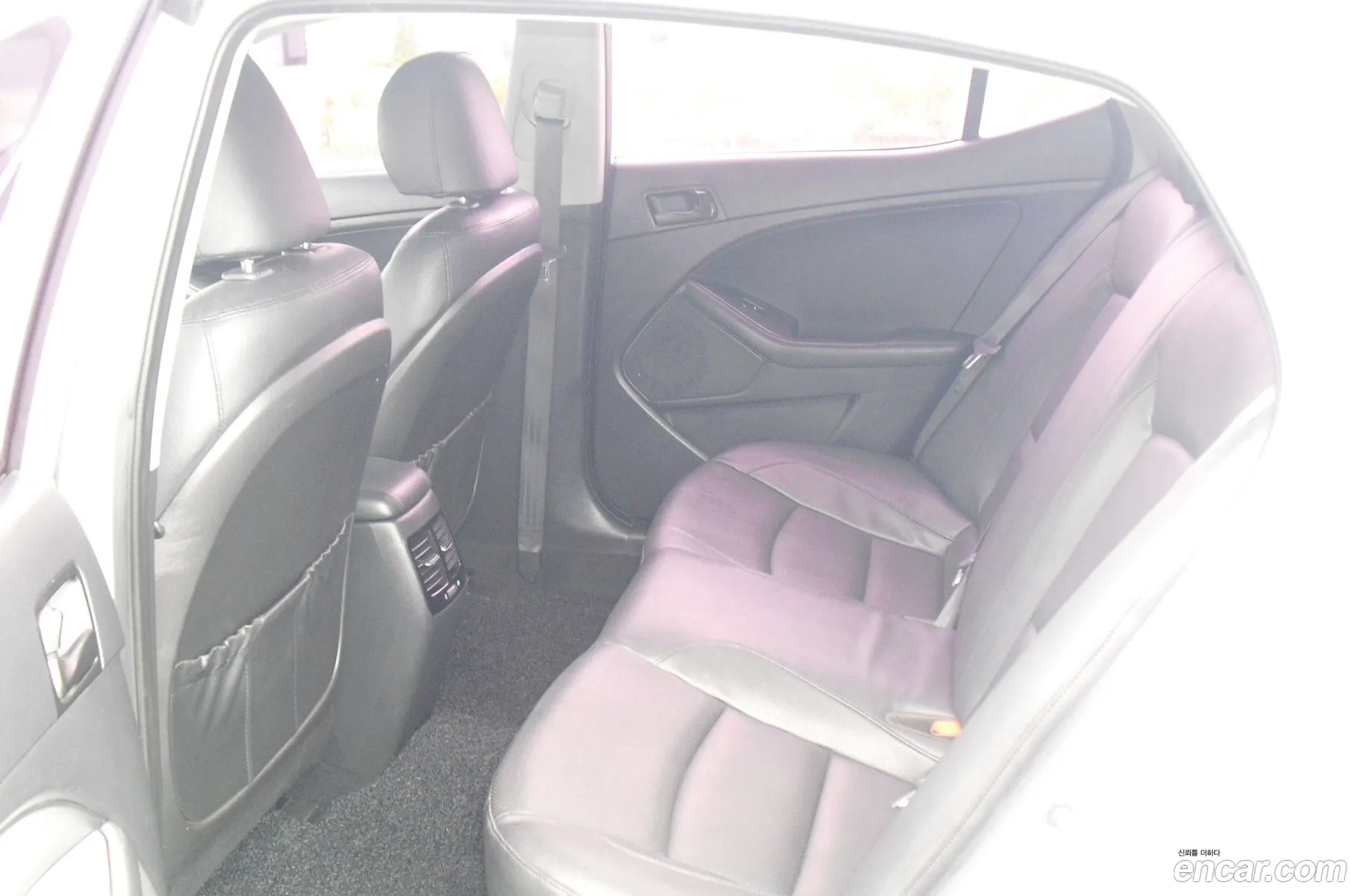 Kia K5 2015 — 11