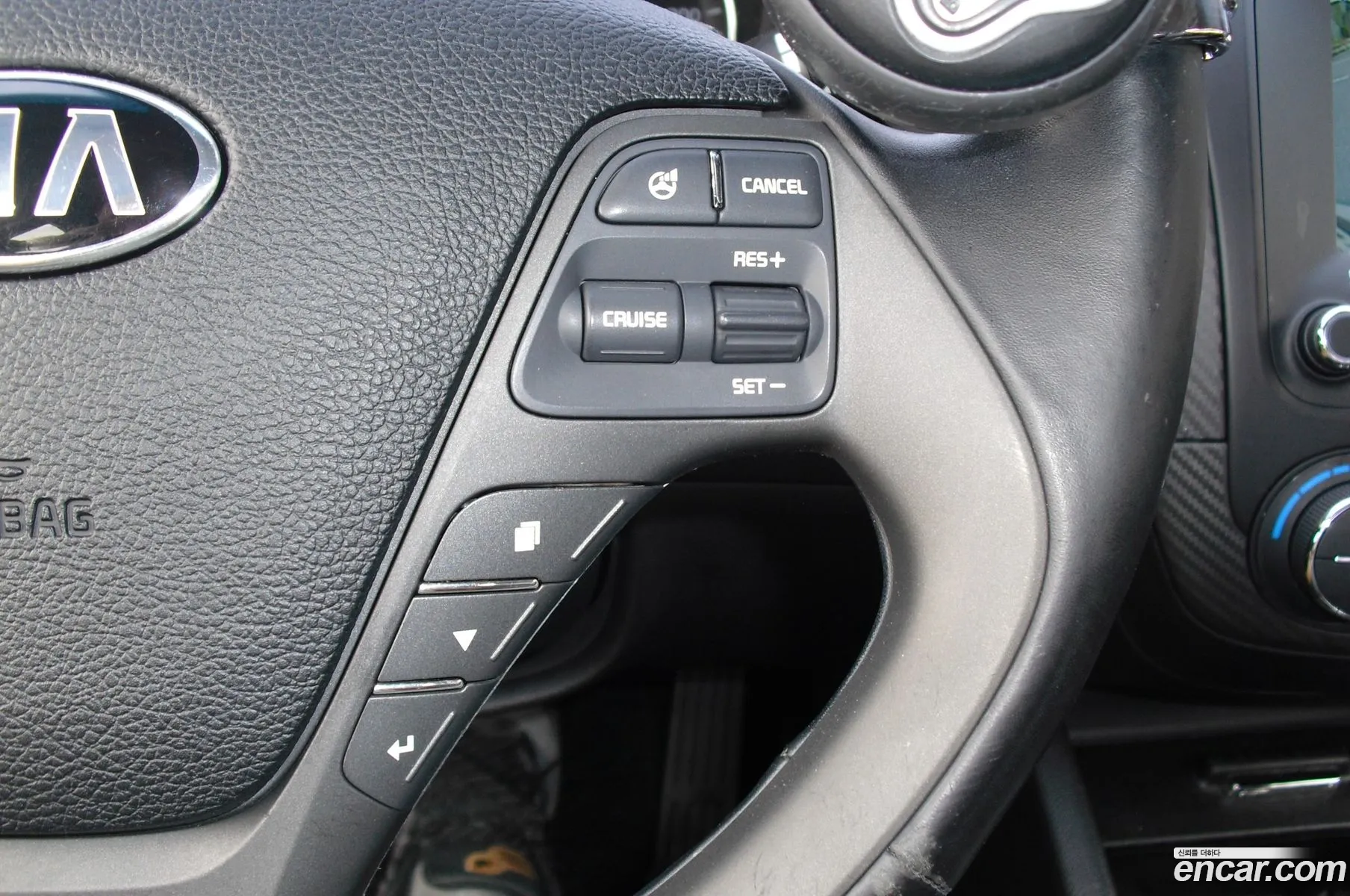 Kia K3 2015 — 7