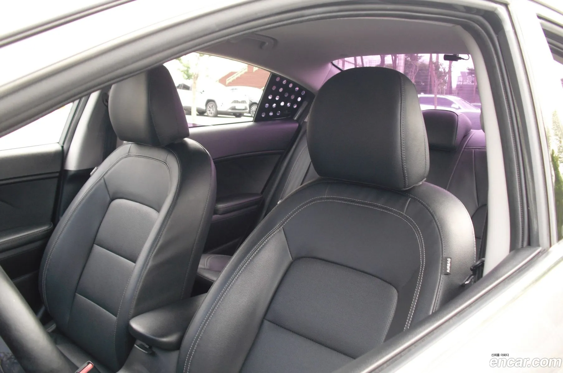 Kia K3 2015 — 8
