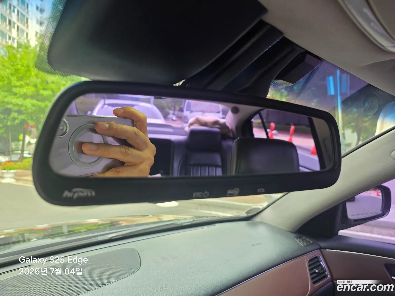 Hyundai Genesis 2010 — 20