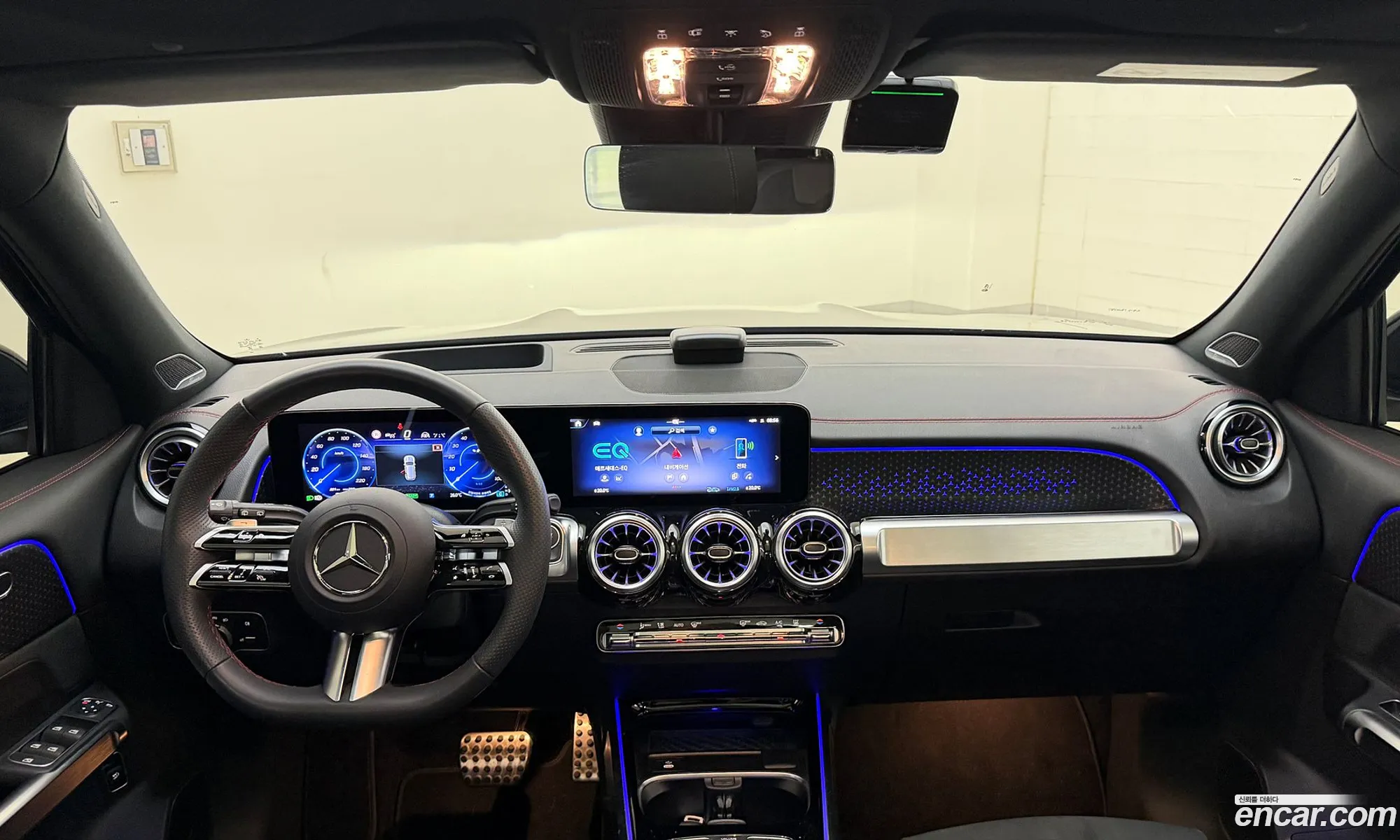 Mercedes-Benz EQB X243 2025 — 20