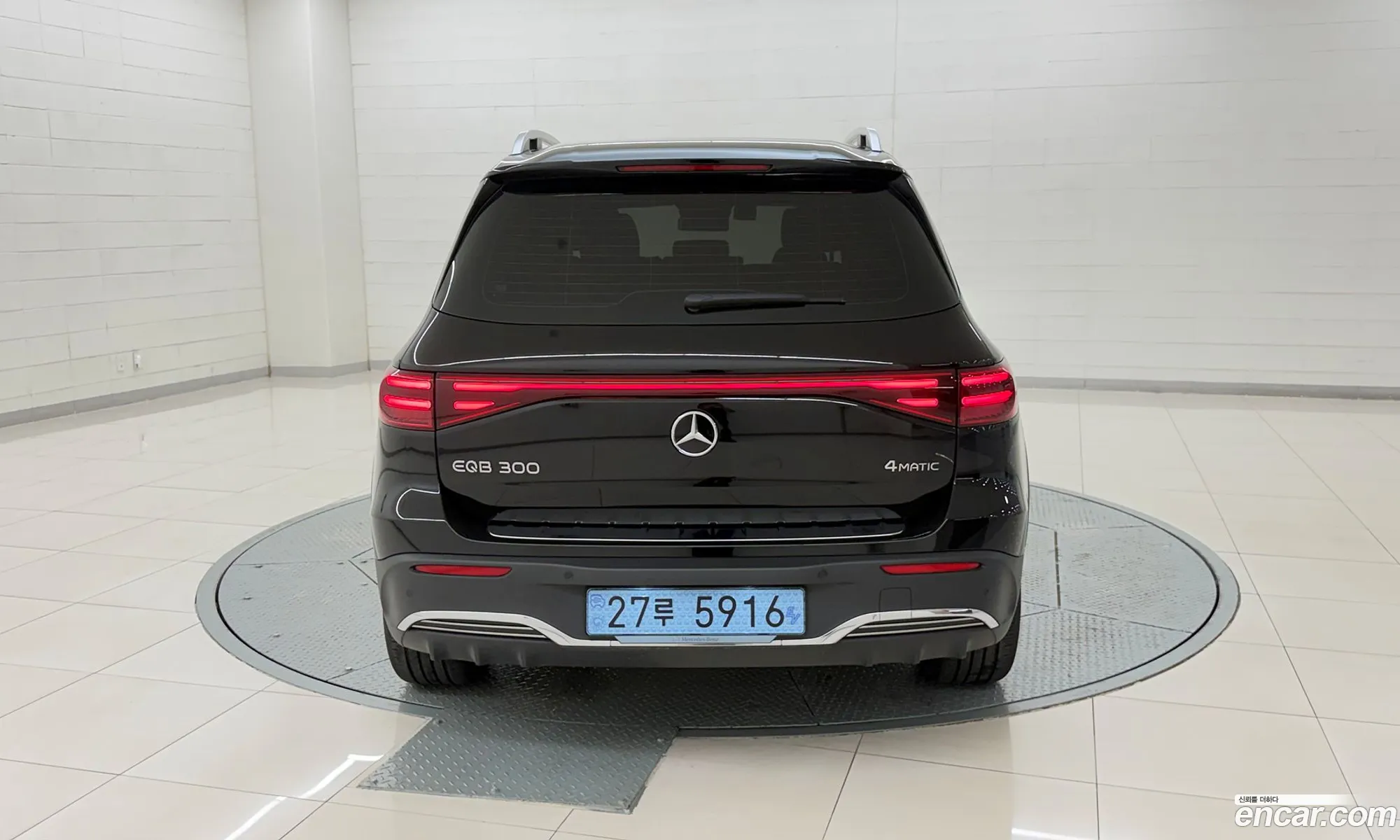 Mercedes-Benz EQB X243 2025 — 14