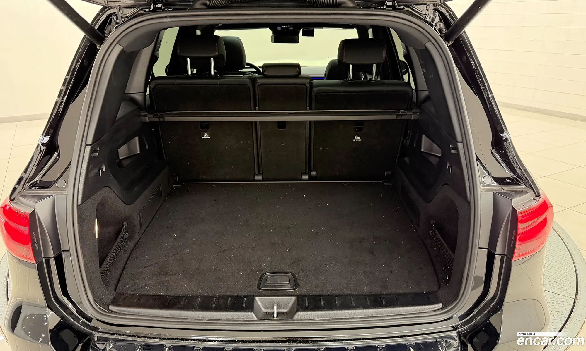 Mercedes-Benz EQB X243 2025 — 7