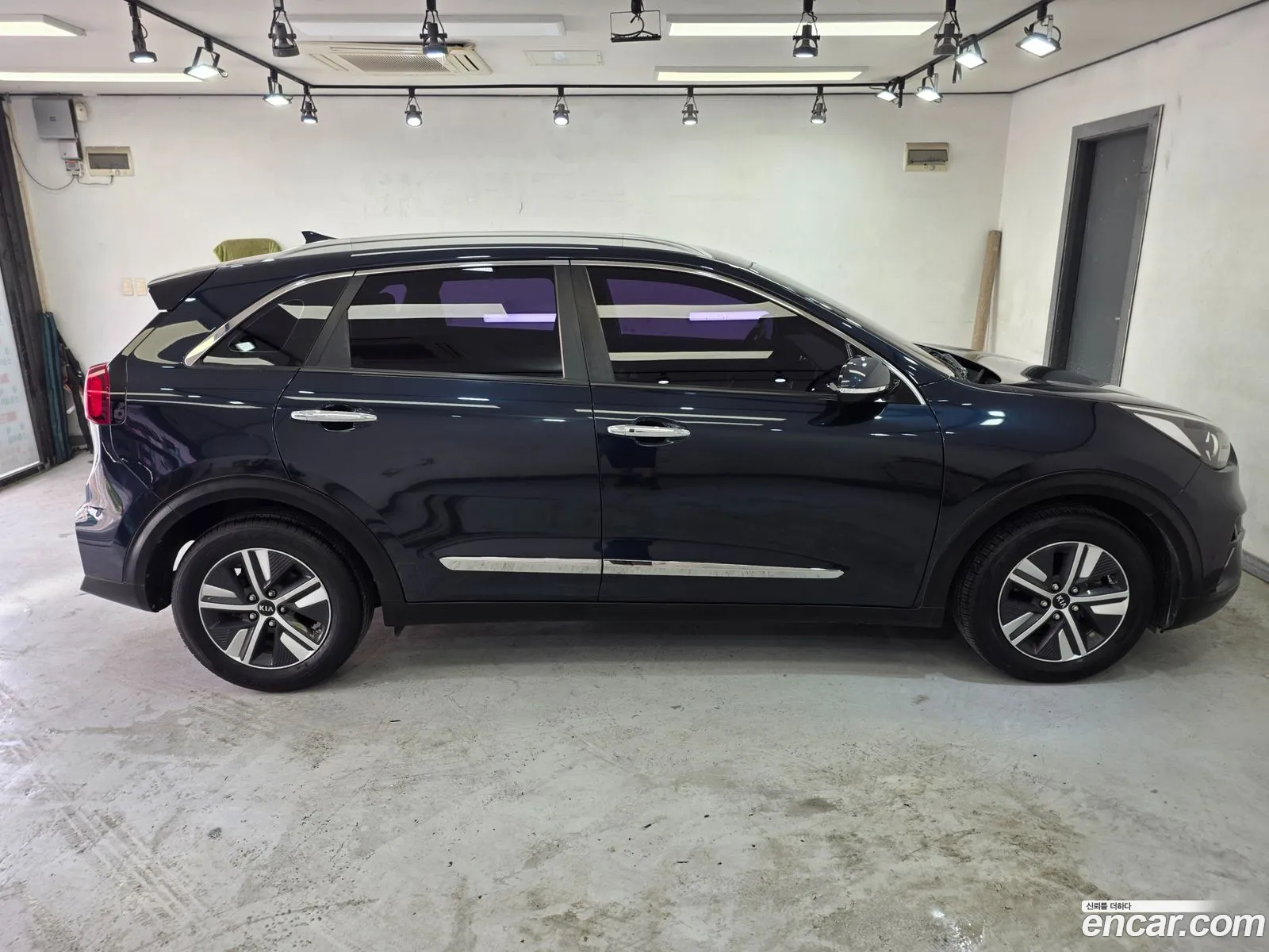 Kia Niro 2019 — 17