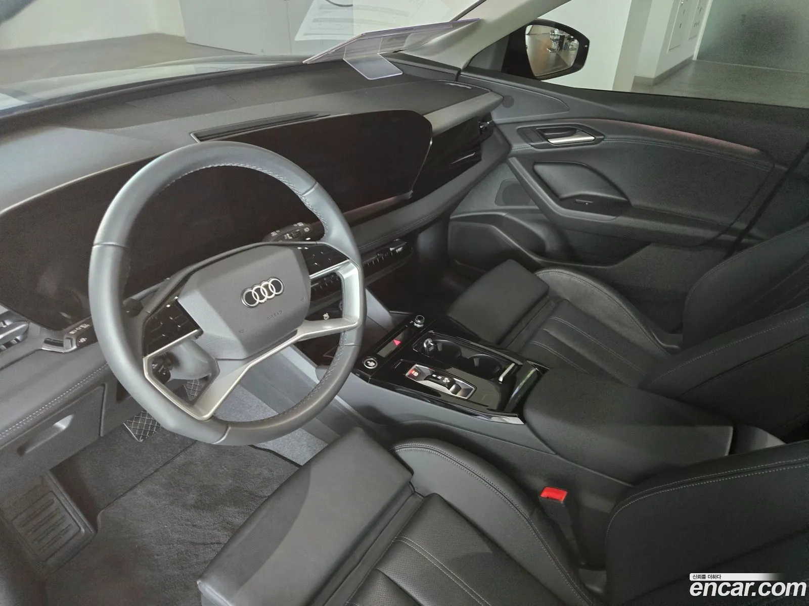 Audi Q6 e-tron 2025 — 20