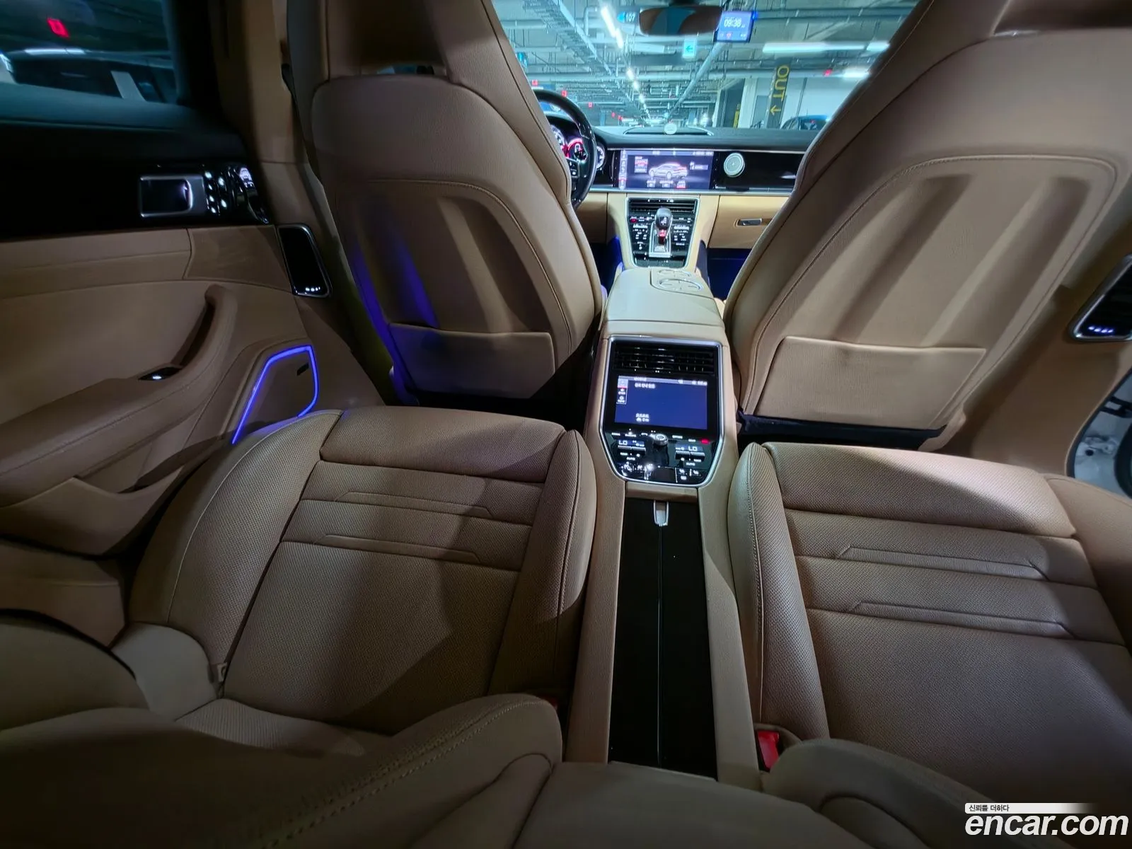 Porsche Panamera 2018 — 18