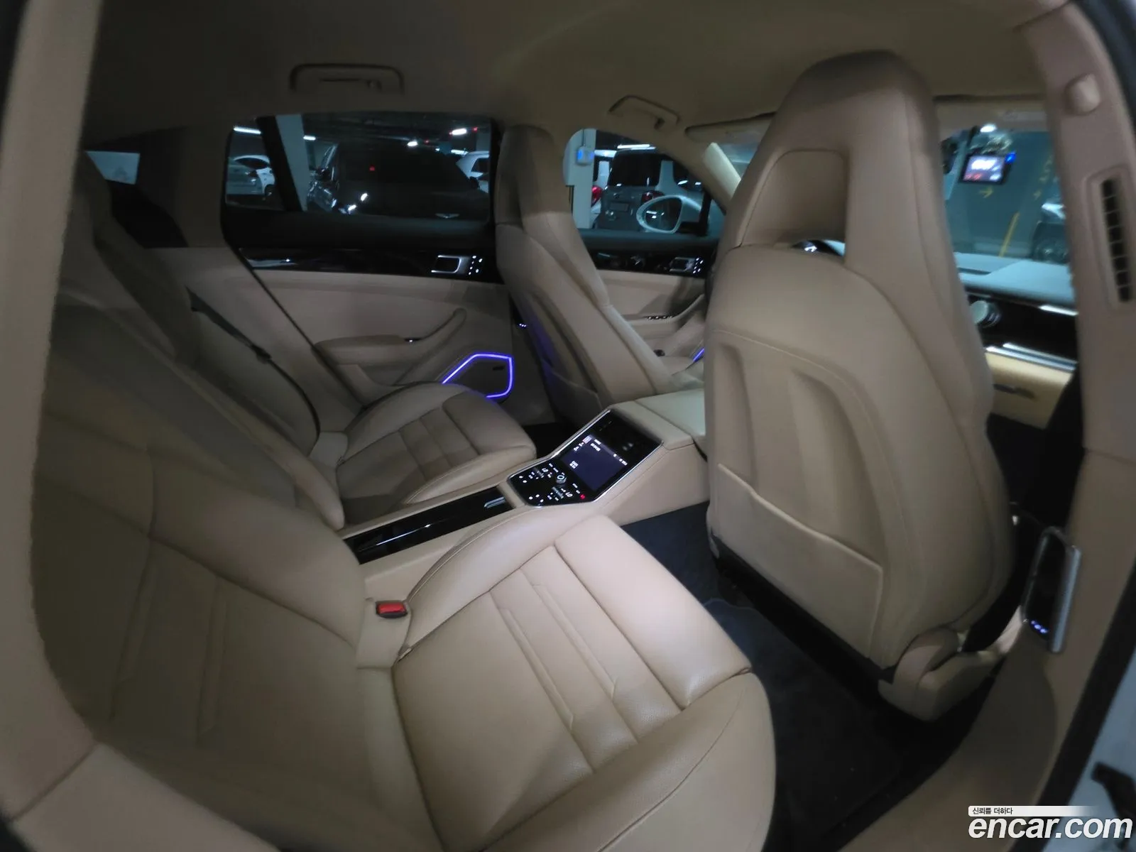 Porsche Panamera 2018 — 15