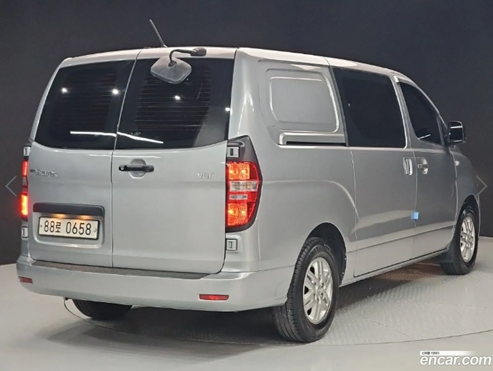 Hyundai Grand Starex 2018 — 9