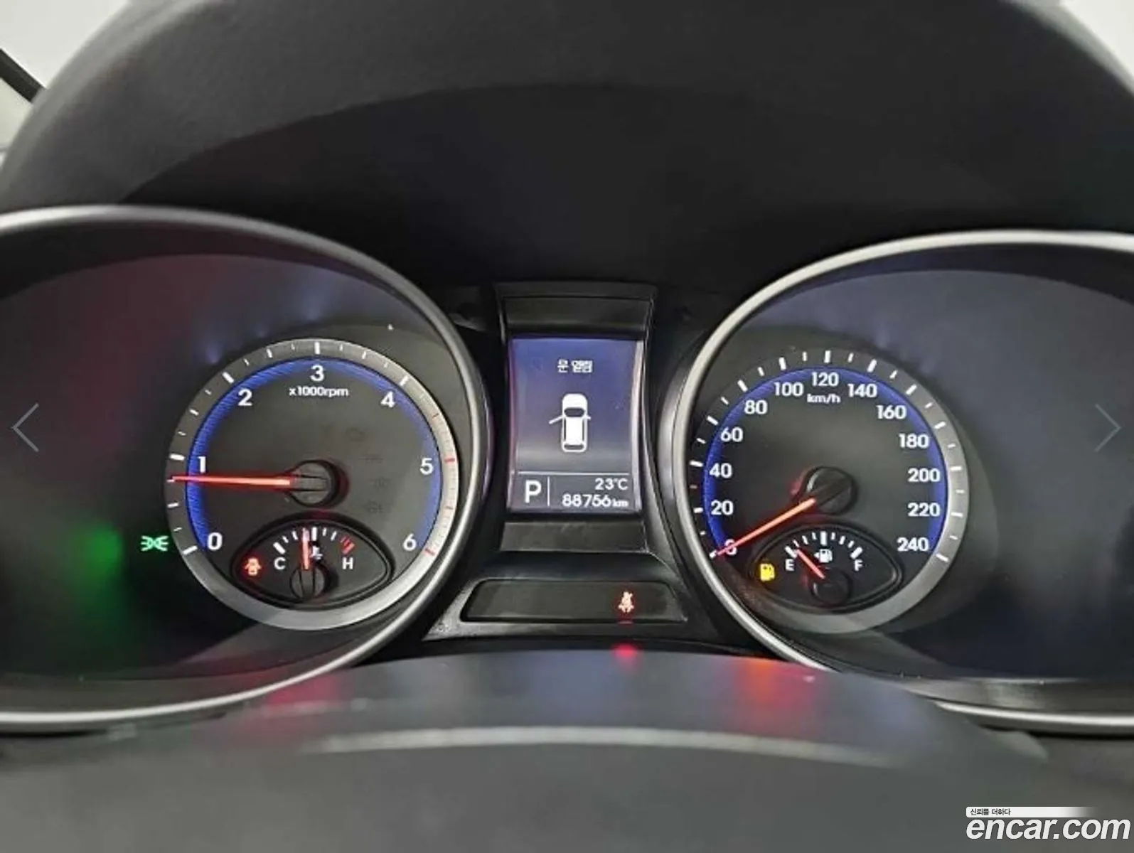 Hyundai Santa Fe DM 2013 — 2