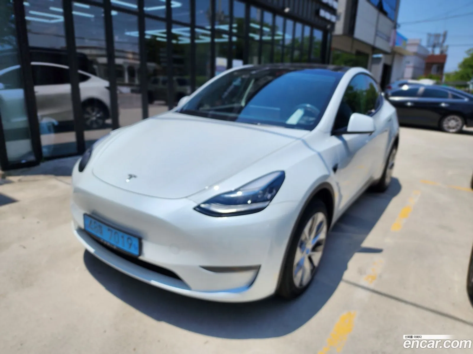 Tesla Model Y 2022 — 5