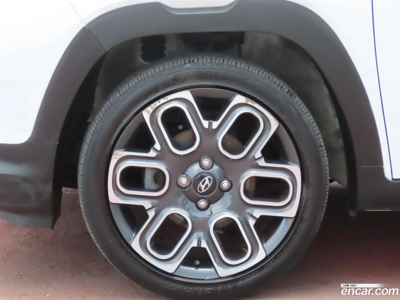 Hyundai Casper 2022 — 10