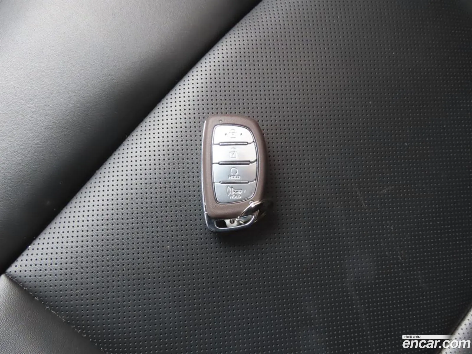 Hyundai Casper 2022 — 14