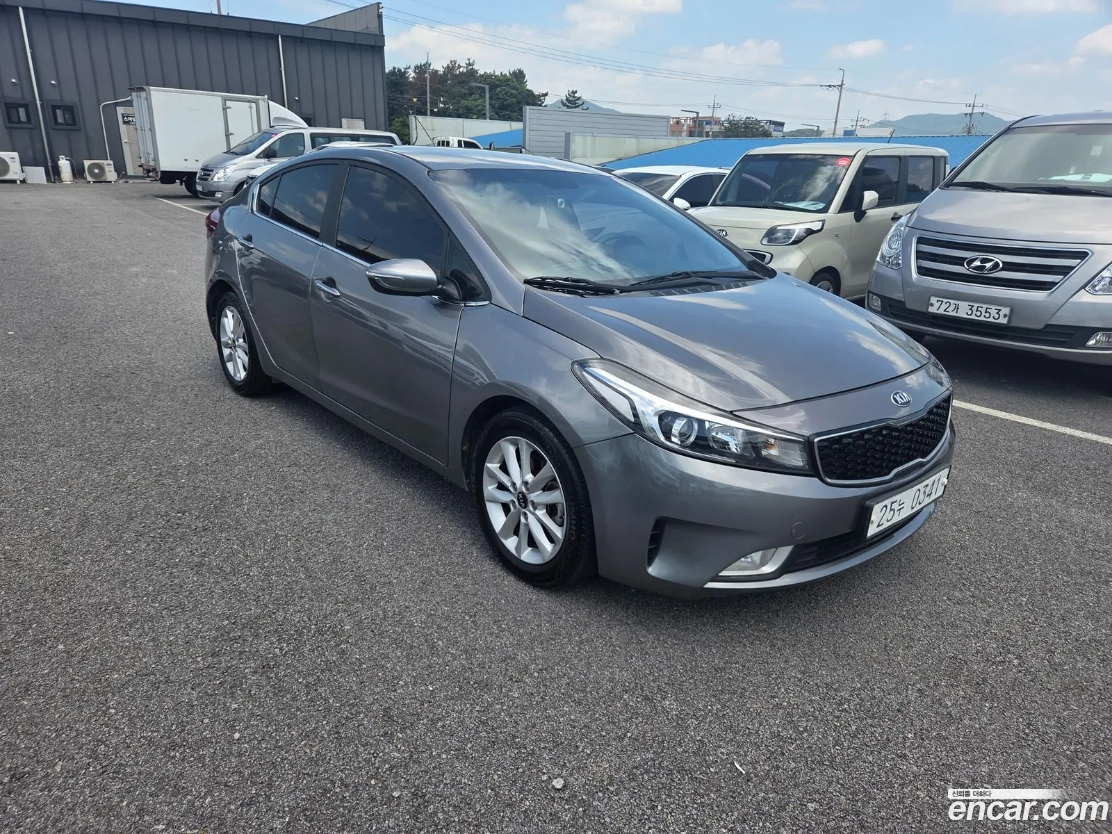 Kia K3 2016 — 2