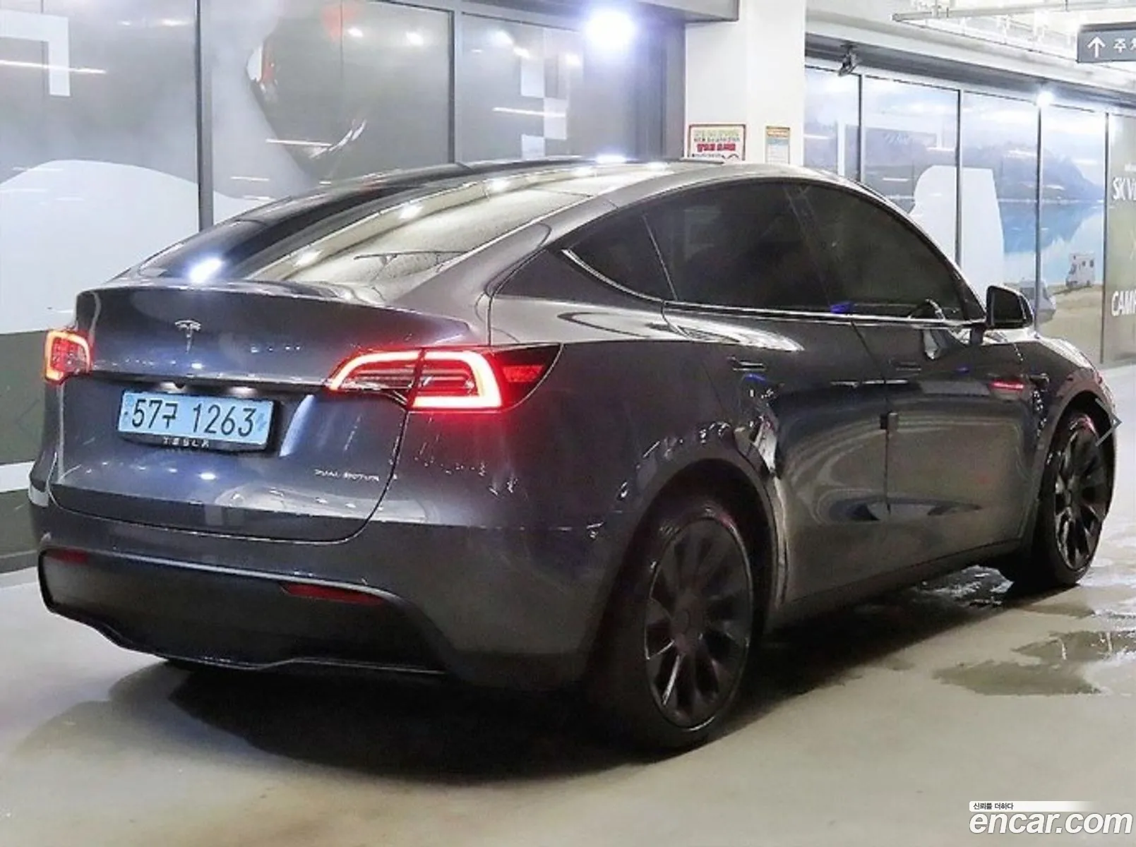 Tesla Model Y 2021 — 2