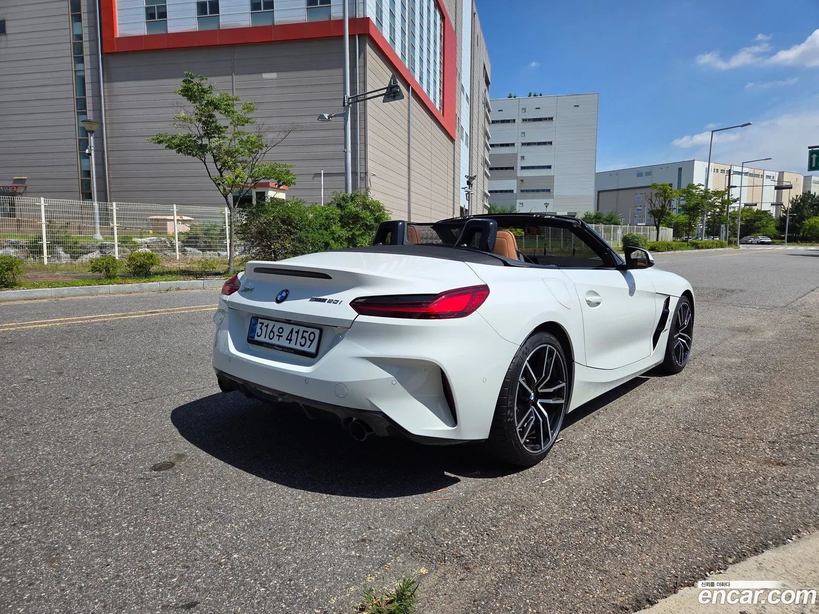BMW Z4 2026 — 6