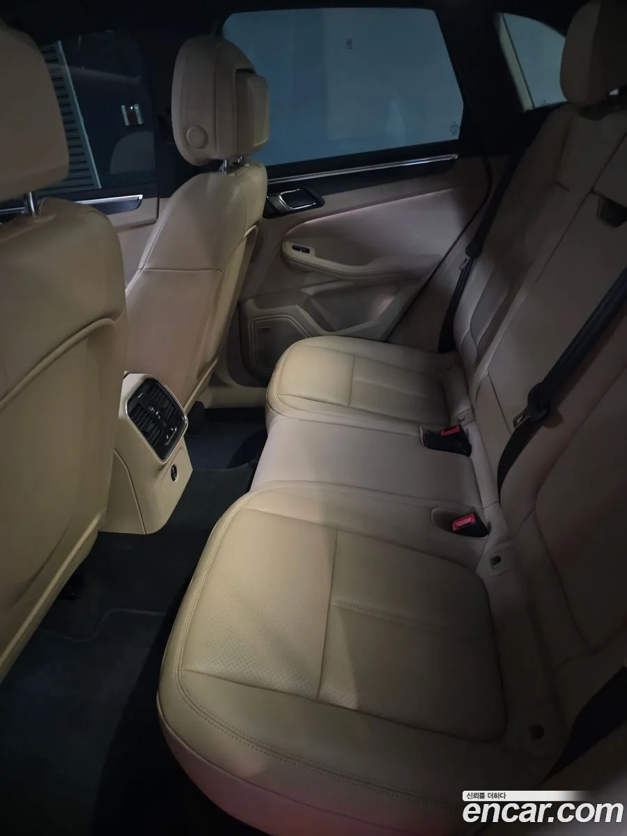 Porsche Macan 2023 — 5
