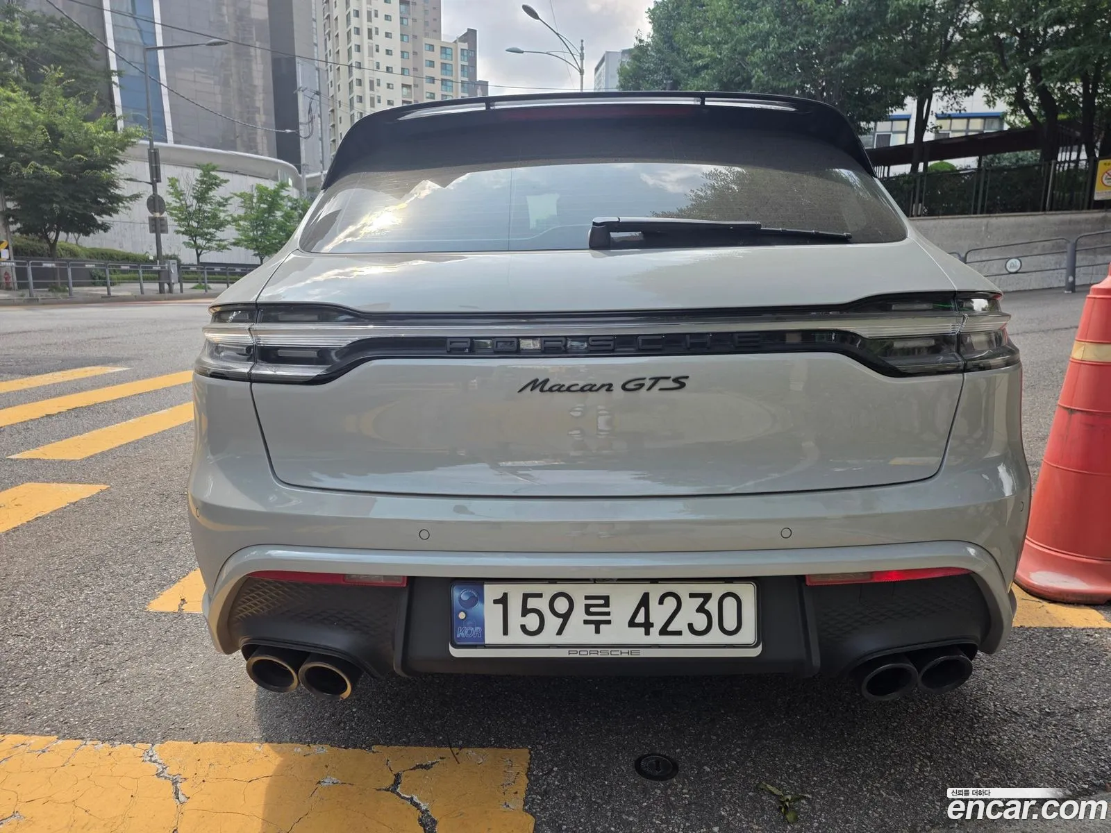 Porsche Macan 2023 — 14