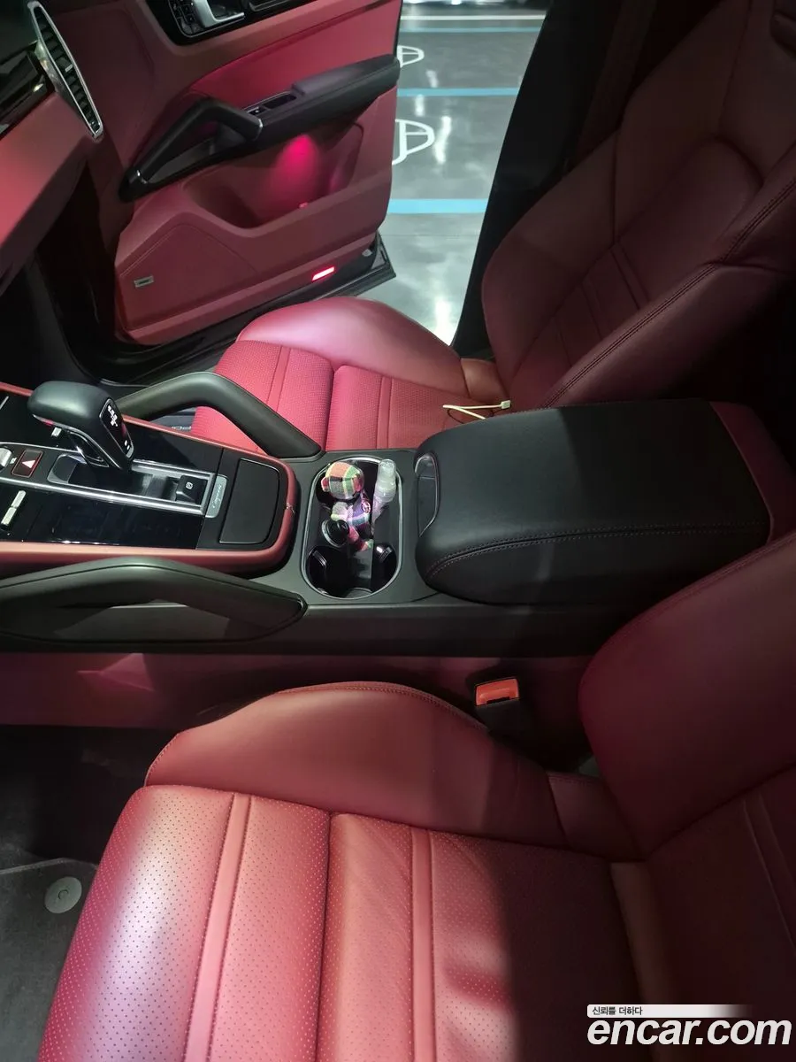 Porsche Cayenne 2020 — 17
