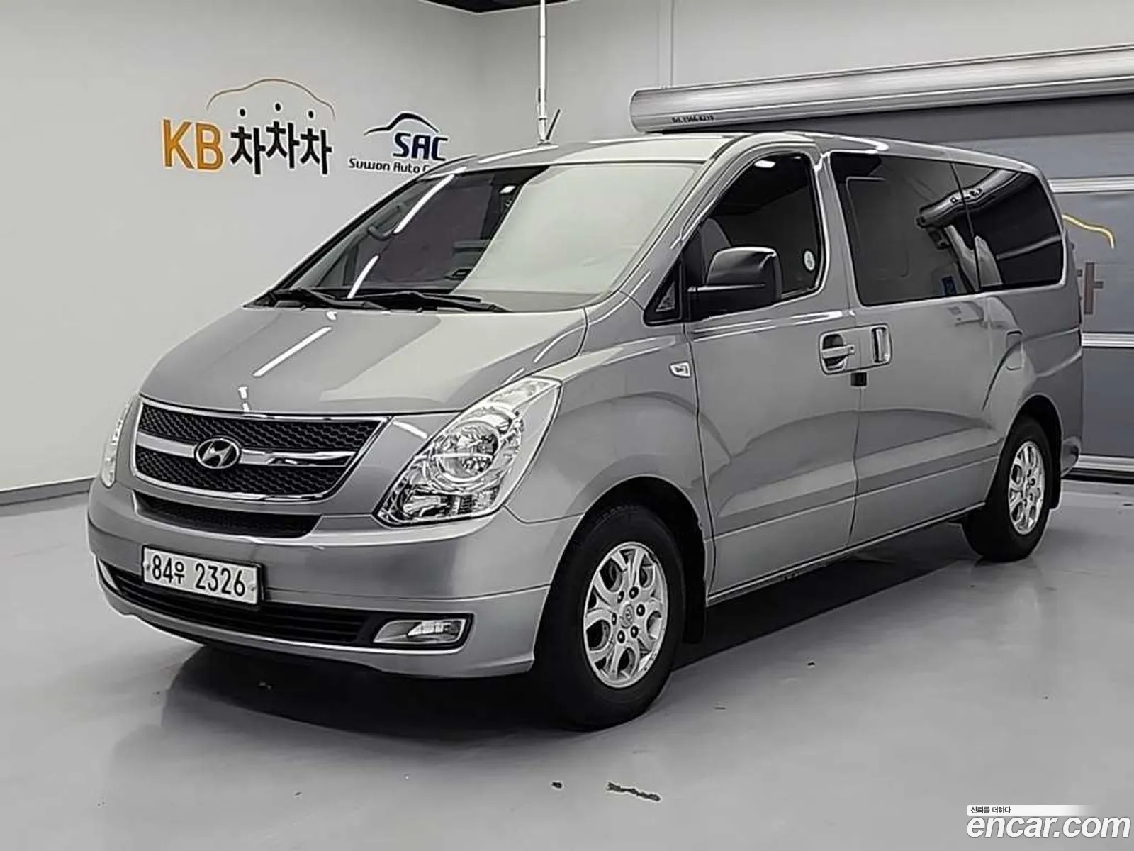 Hyundai Grand Starex 2011 — 2