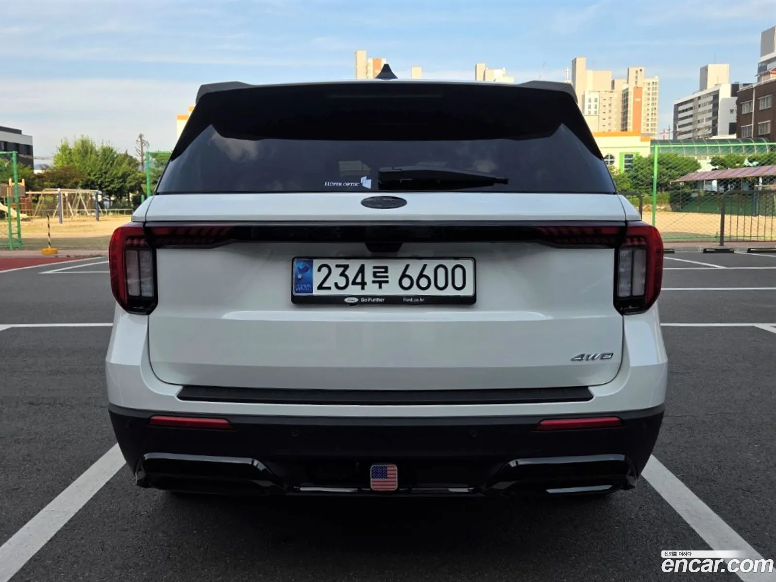 Ford Explorer 6th Gen 2025 — 5