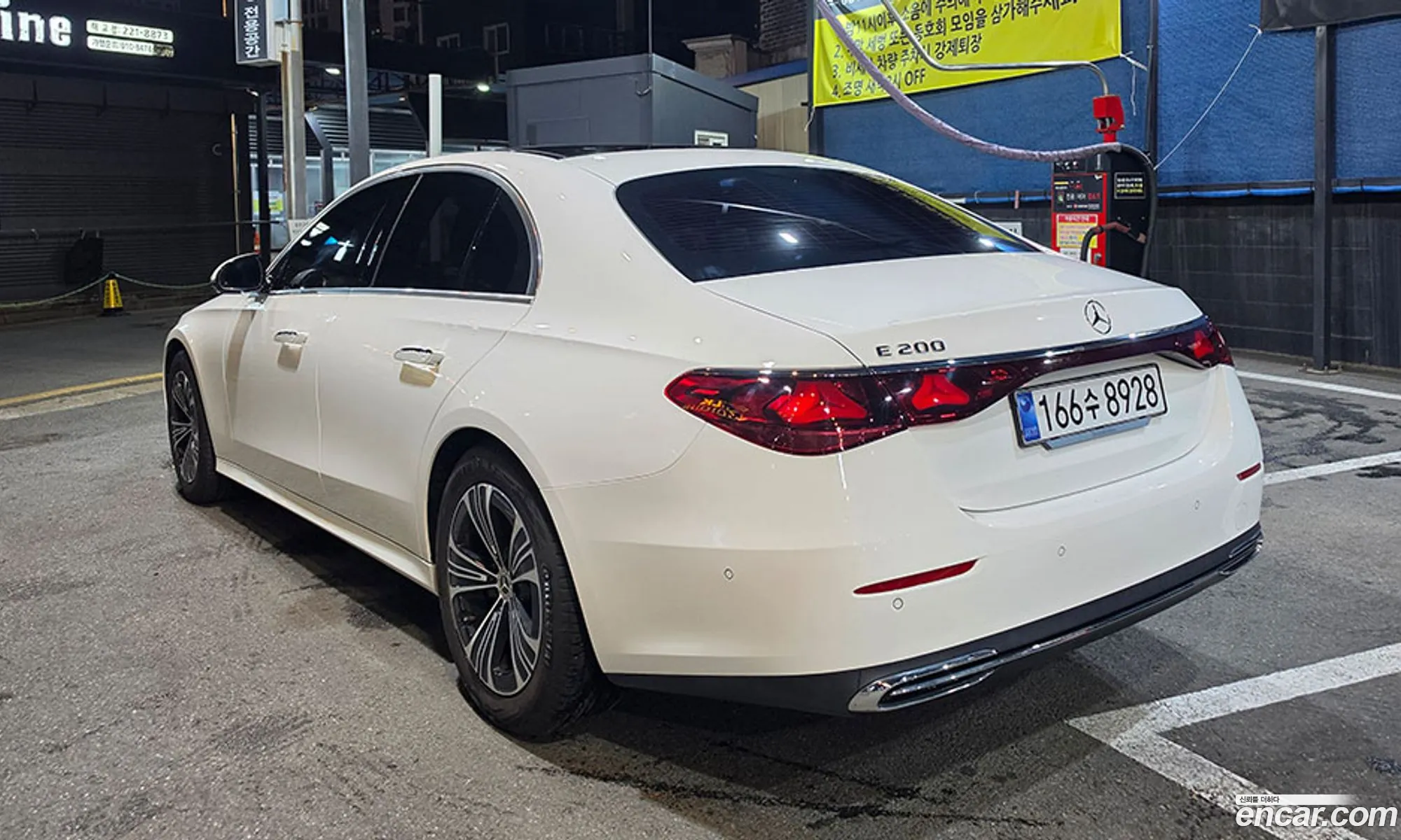 Mercedes-Benz E-Class W214 2025 — 4