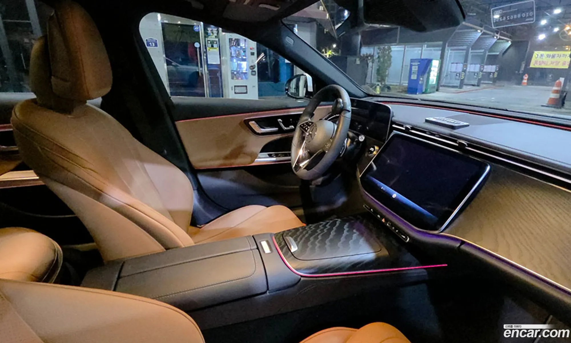 Mercedes-Benz E-Class W214 2025 — 15