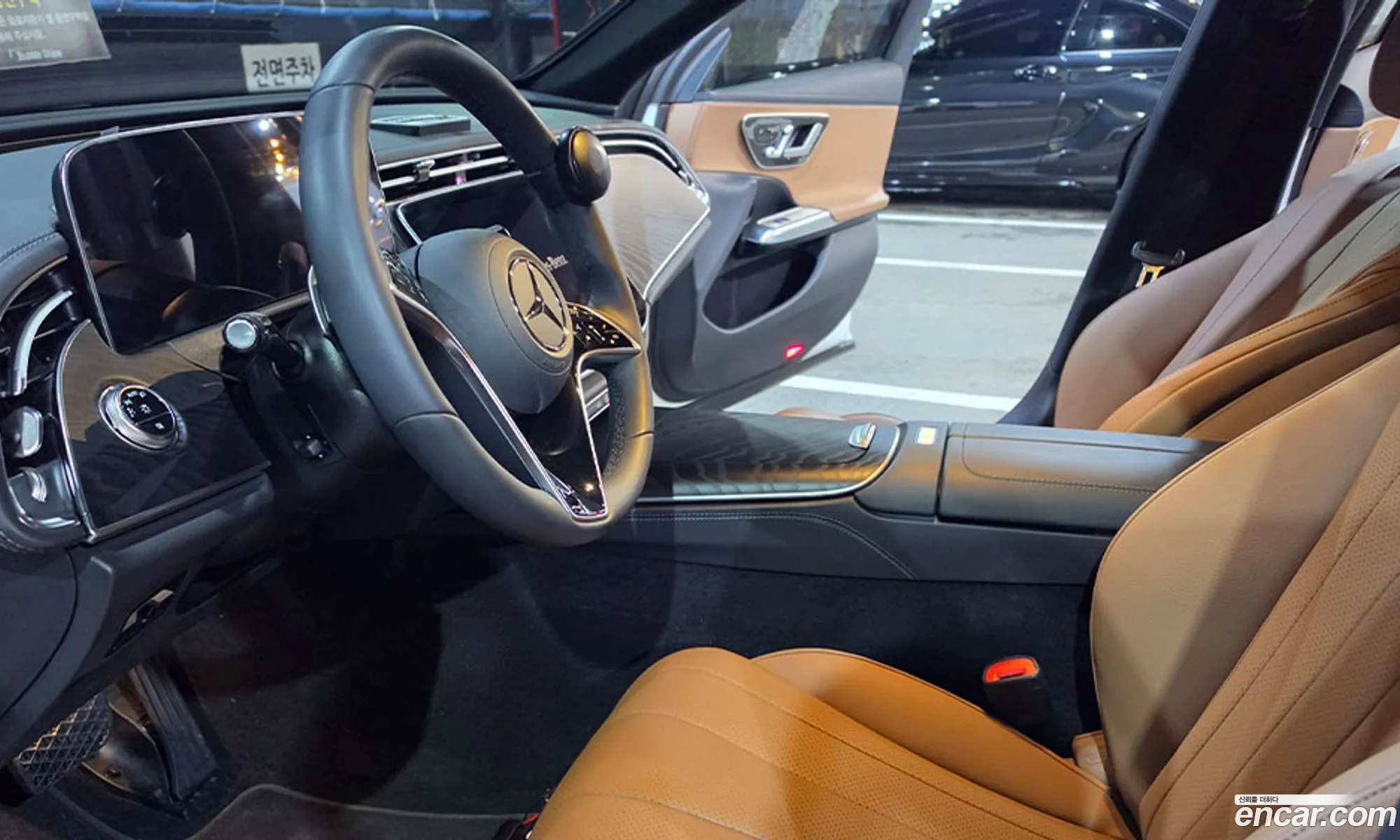 Mercedes-Benz E-Class W214 2025 — 3