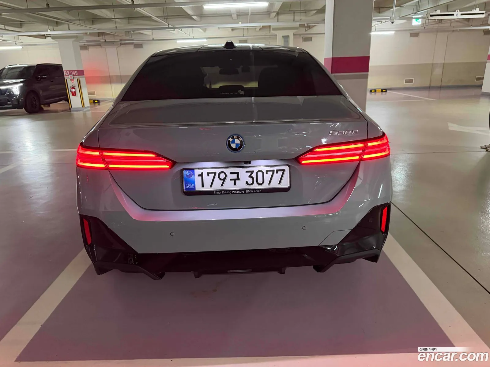 BMW 5 Series 2025 — 6