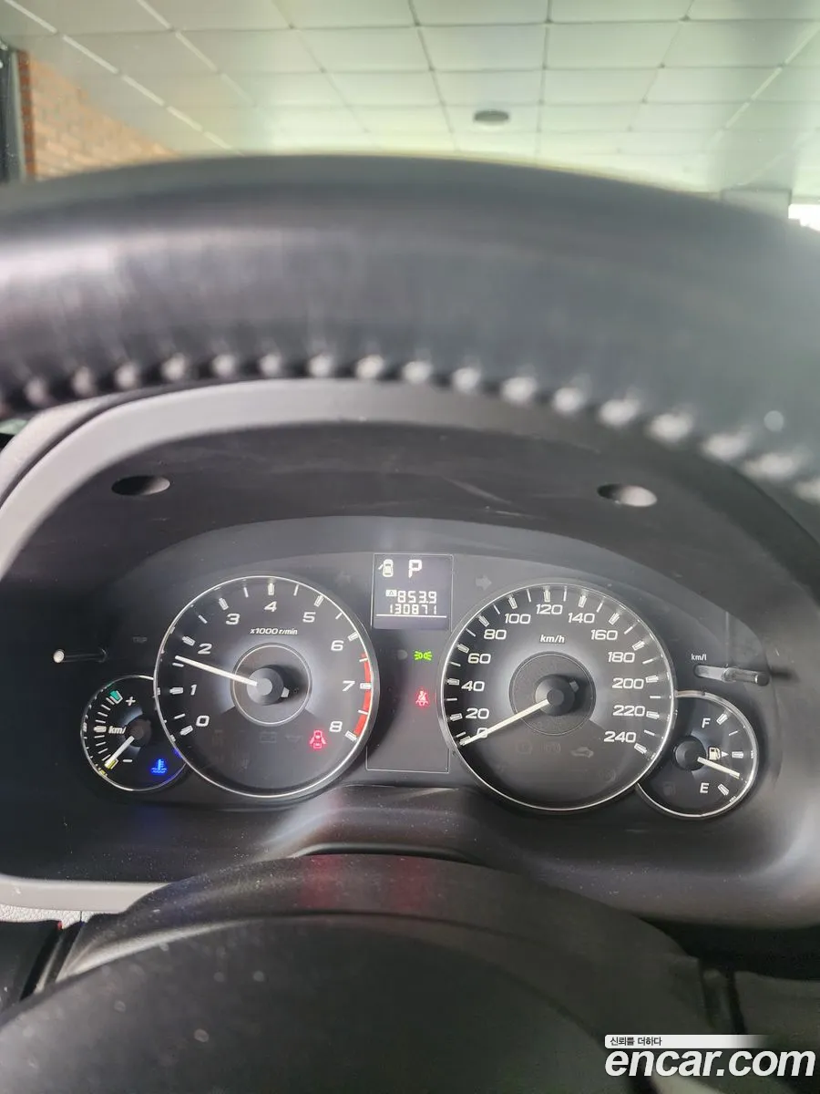 Subaru Outback 2011 — 9
