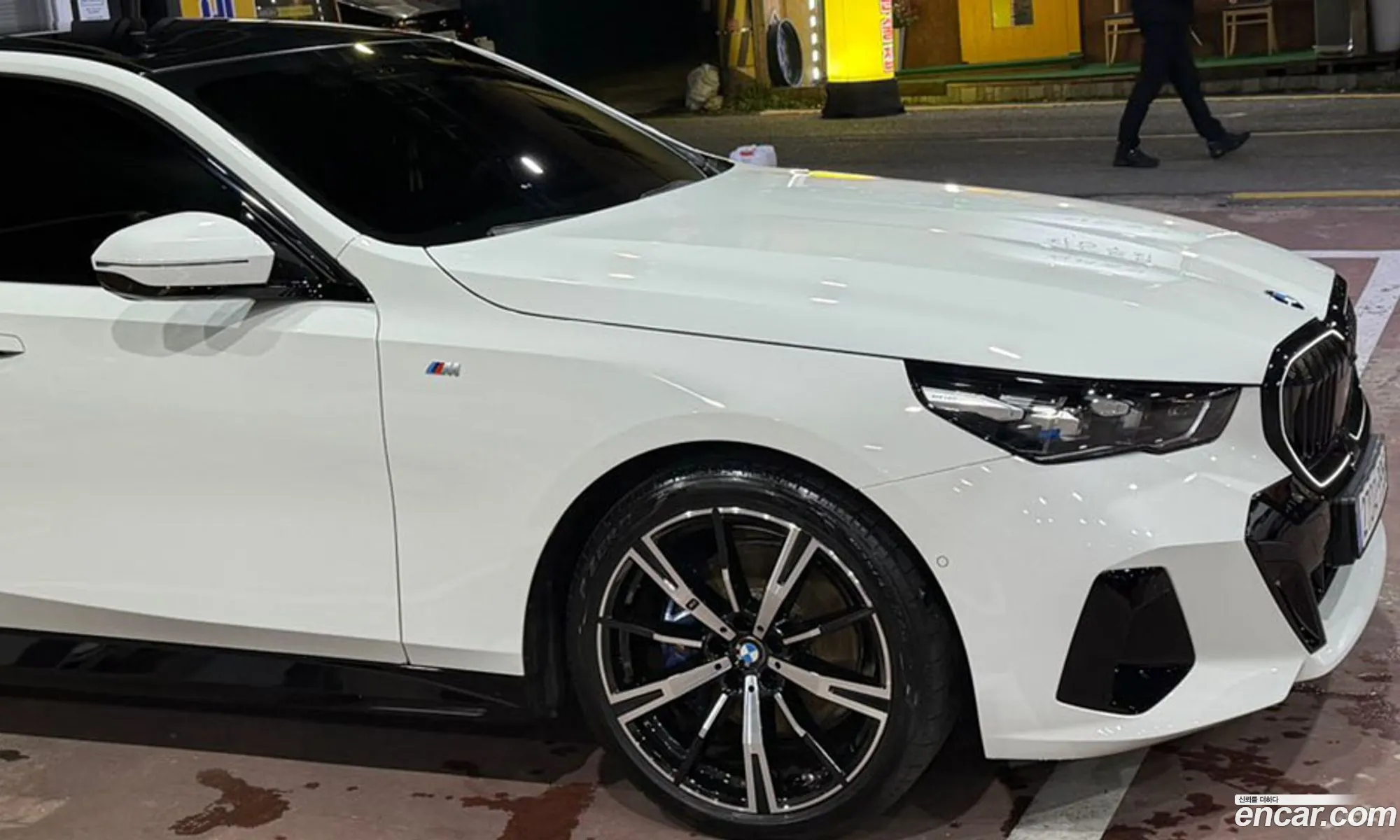 BMW 5 Series 2025 — 6