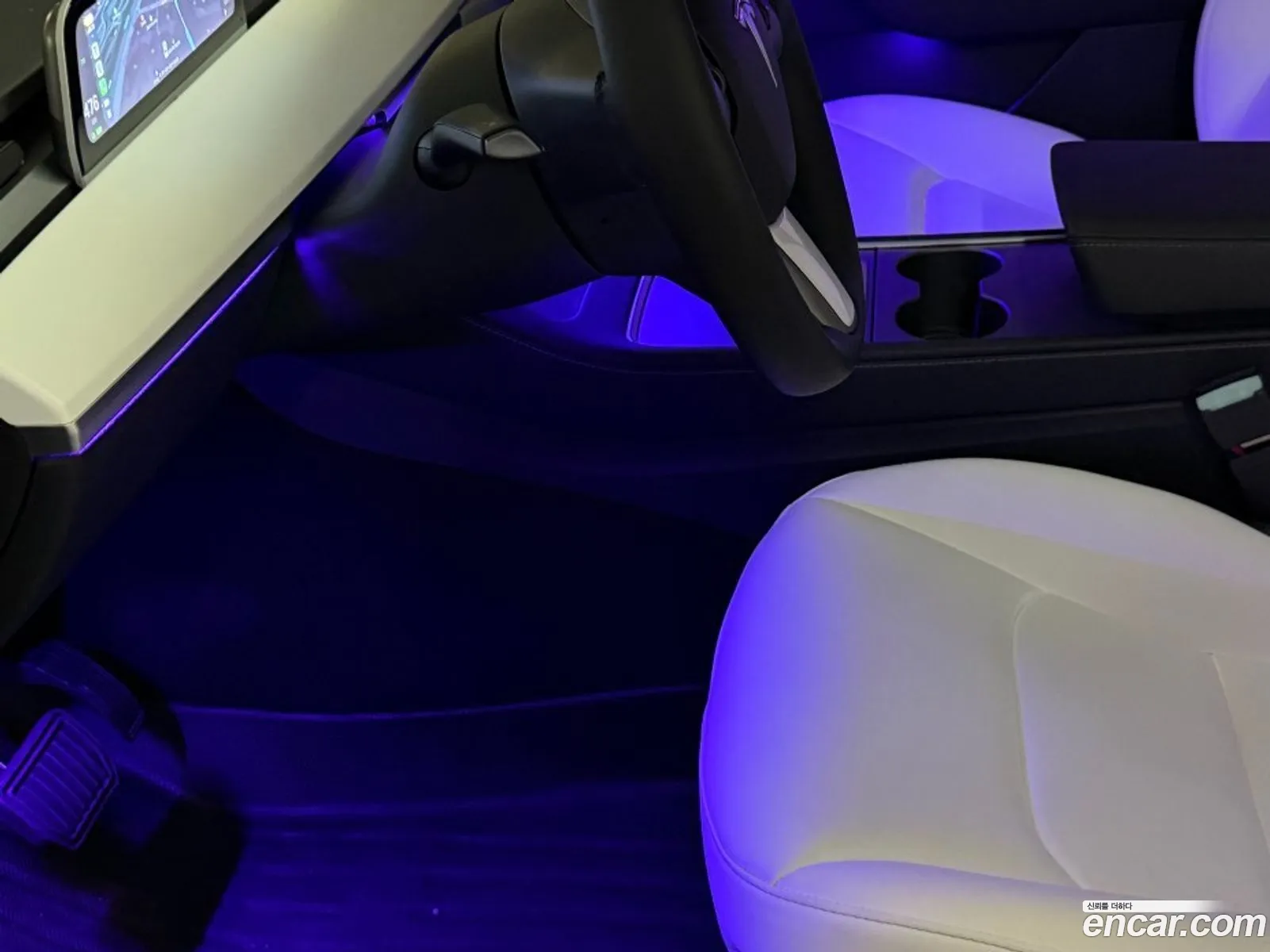 Tesla Model Y 2021 — 3