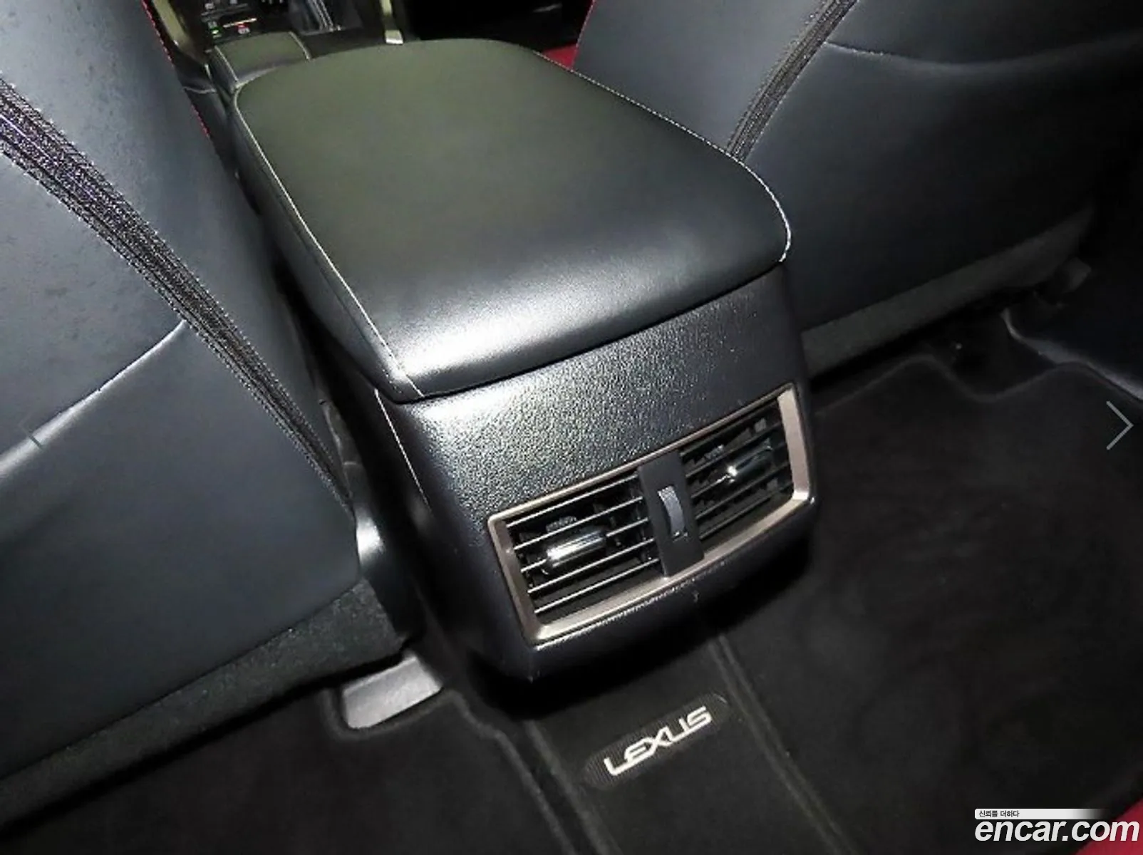Lexus NX300h