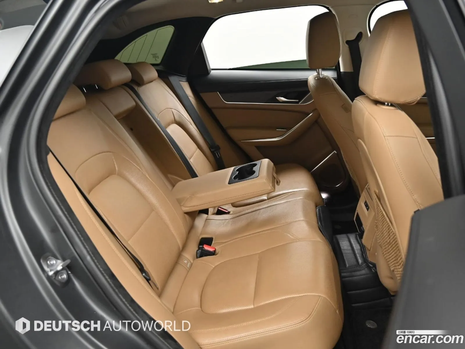 Jaguar F-Pace 2021 — 17