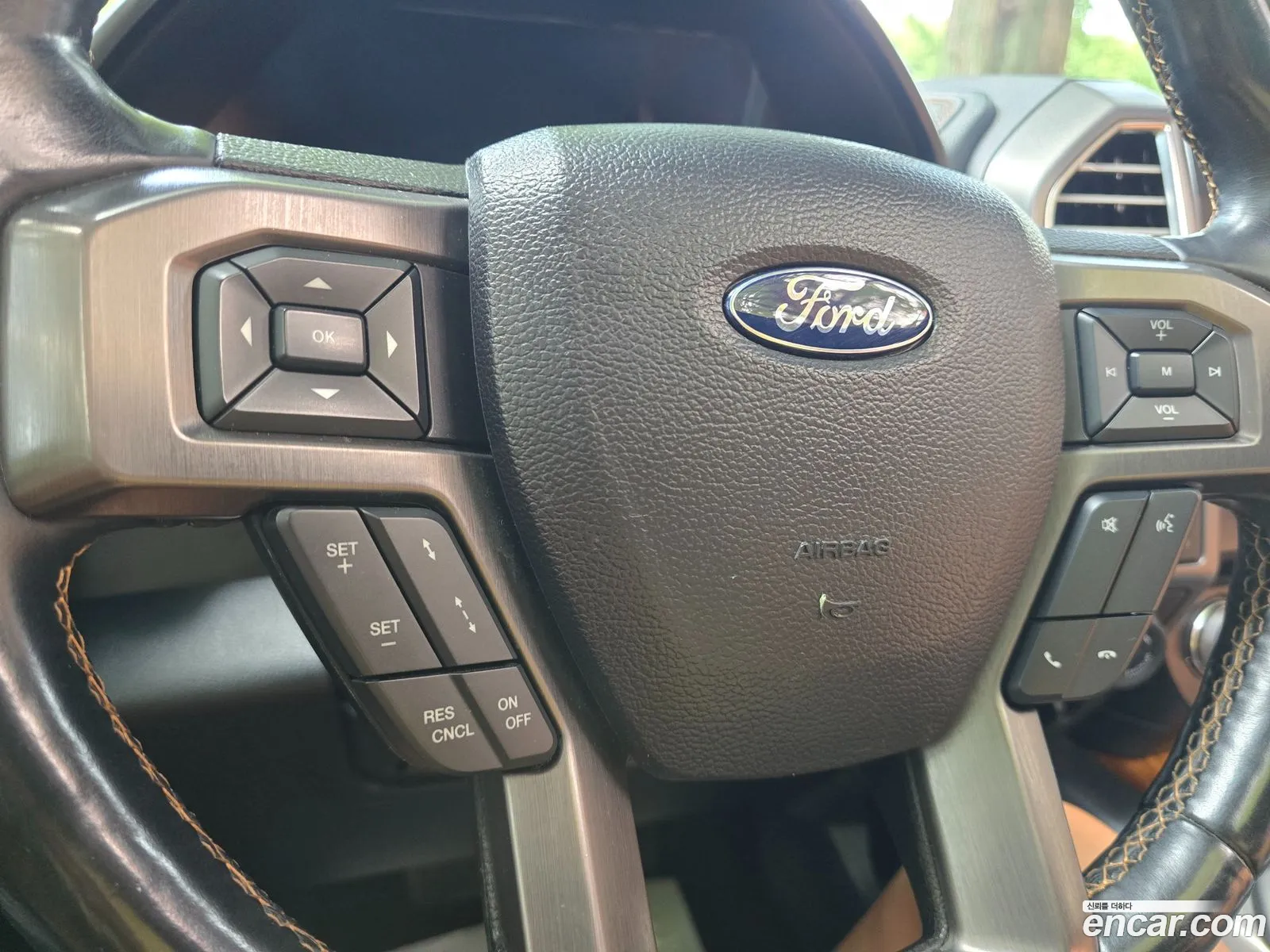 Ford F-150 2016 — 19