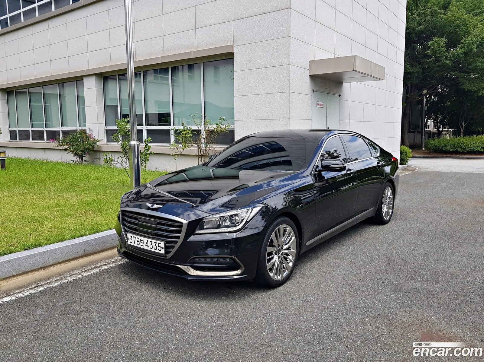 Genesis G80 2019 — 10