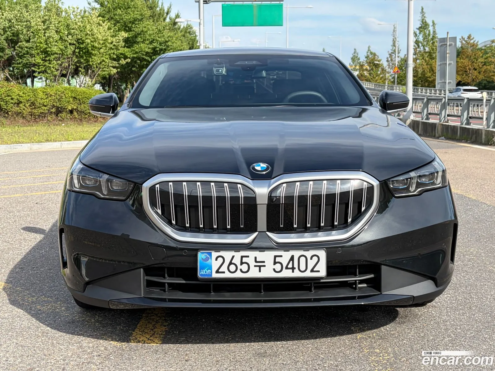 BMW 5 Series 2025 — 14