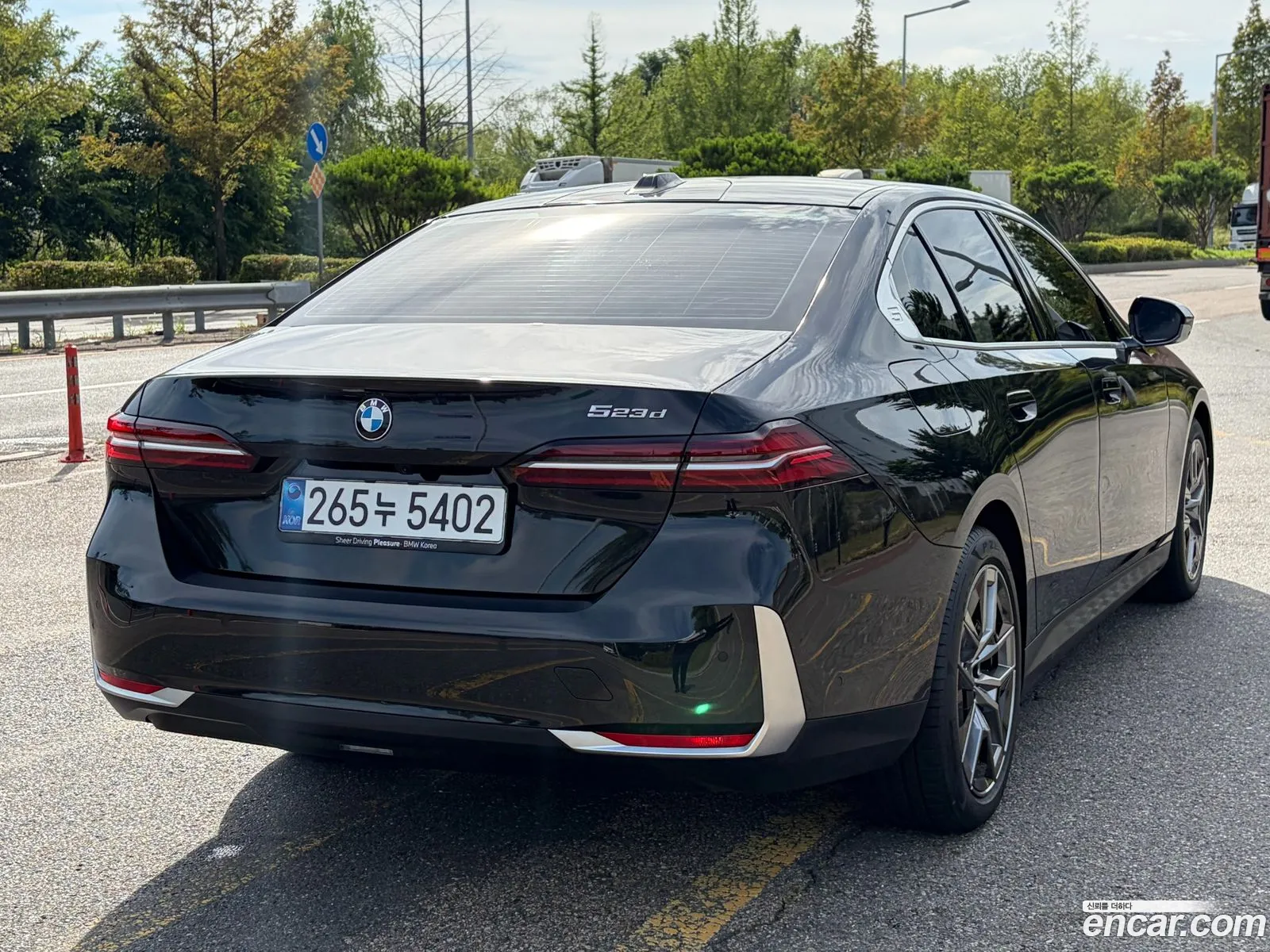 BMW 5 Series 2025 — 3