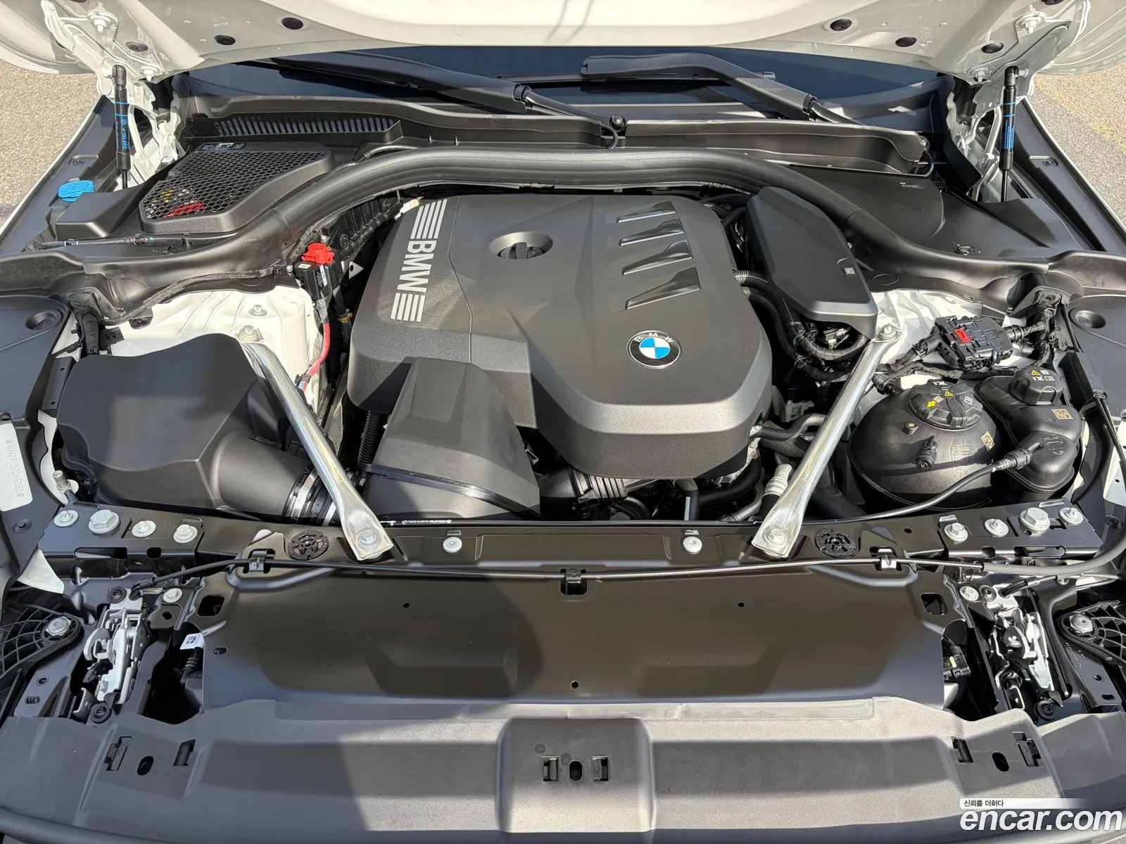 BMW 5 Series 2026 — 18