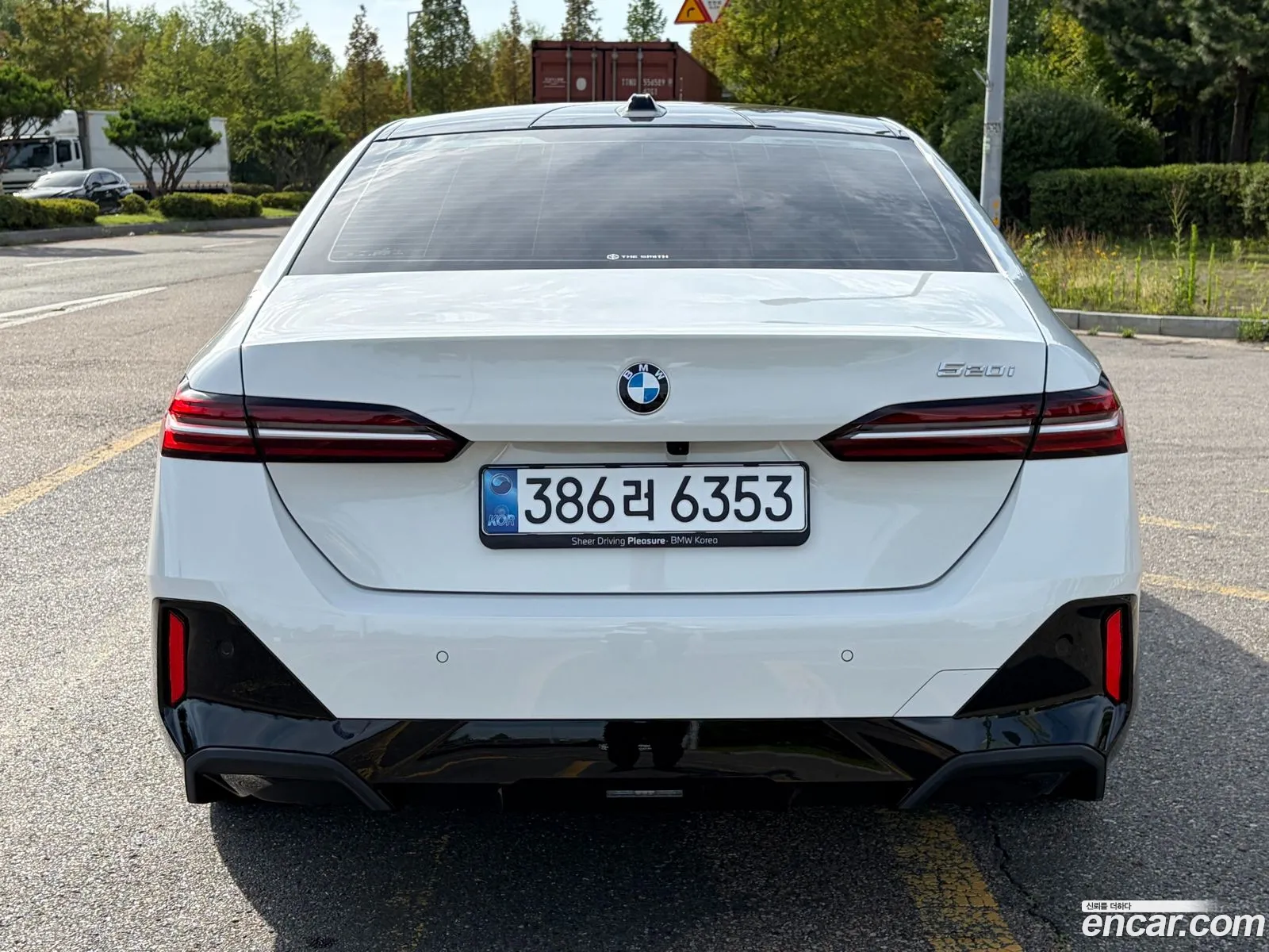 BMW 5 Series 2026 — 6