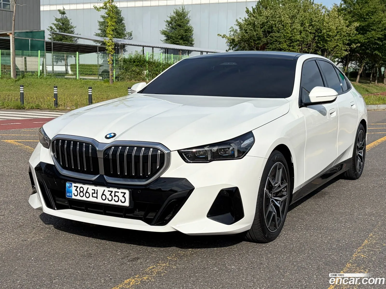 BMW 5 Series 2026 — 16