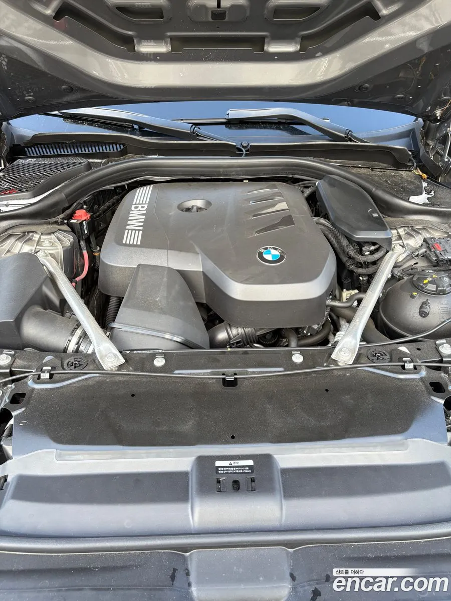 BMW 5 Series 2025 — 6