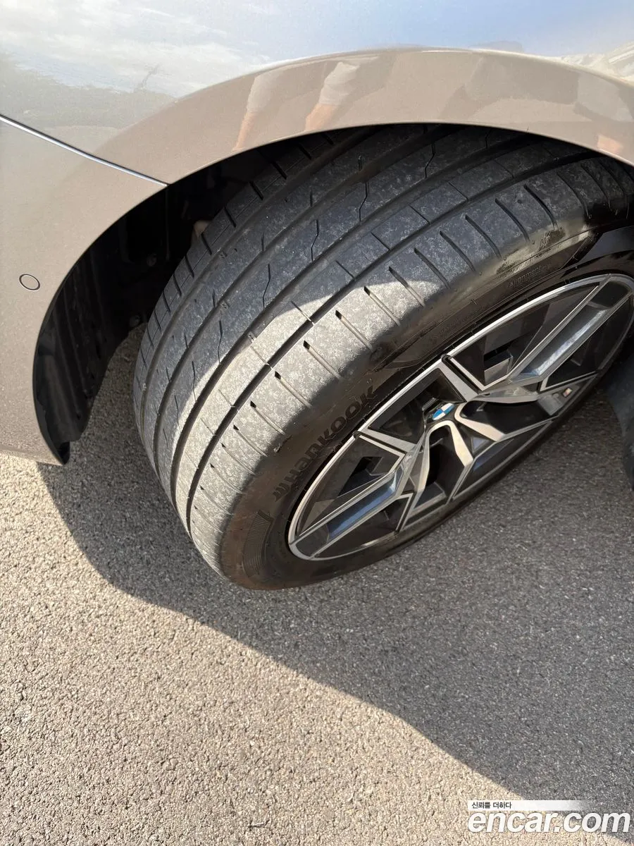 BMW 5 Series 2025 — 4